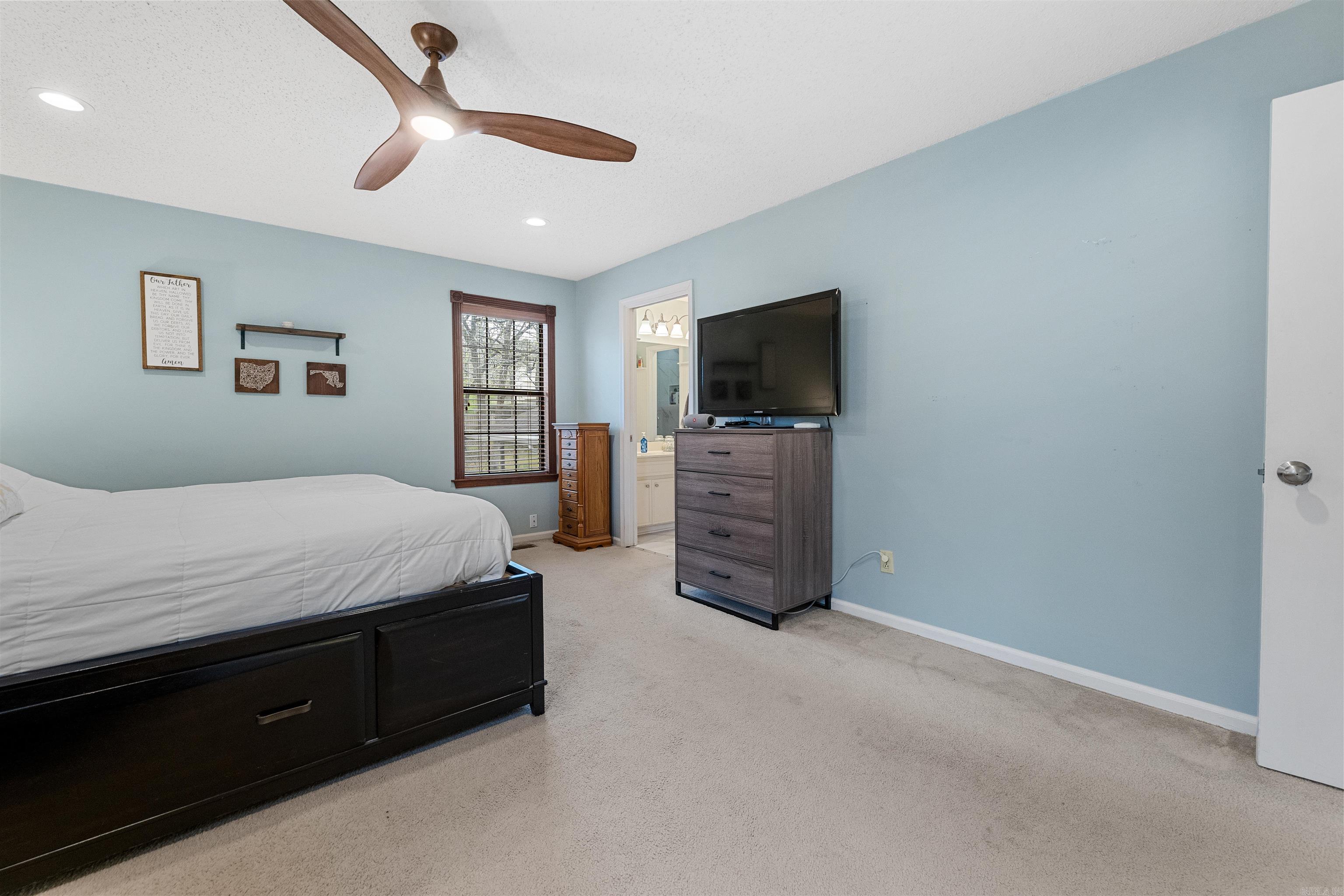 PLEASANT VIEW - Residential