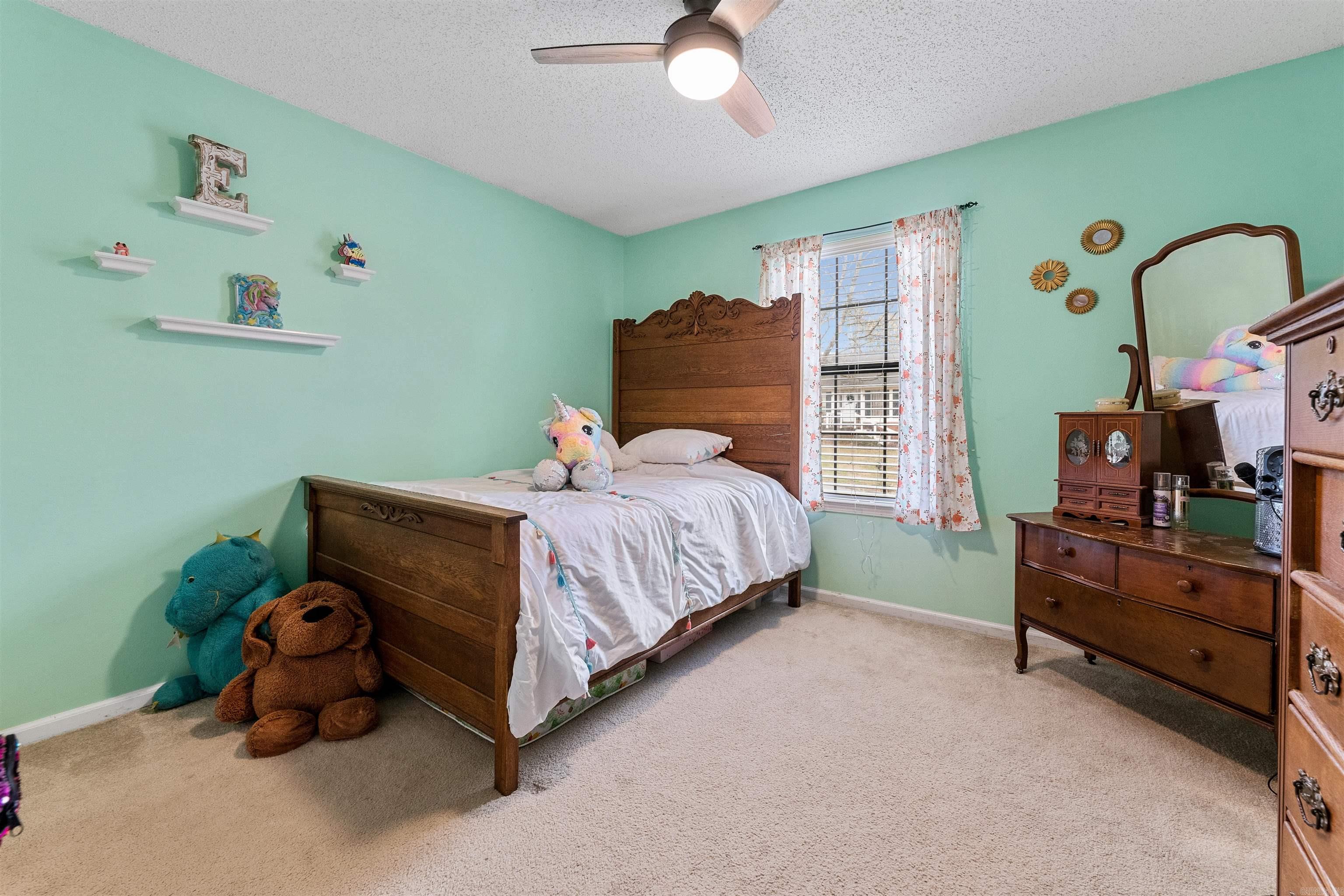 PLEASANT VIEW - Residential