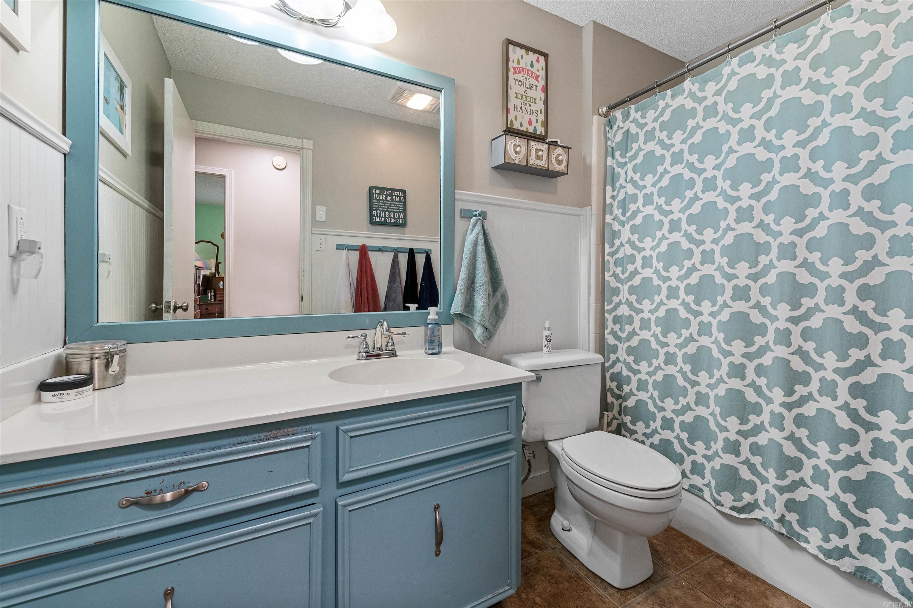 PLEASANT VIEW - Residential