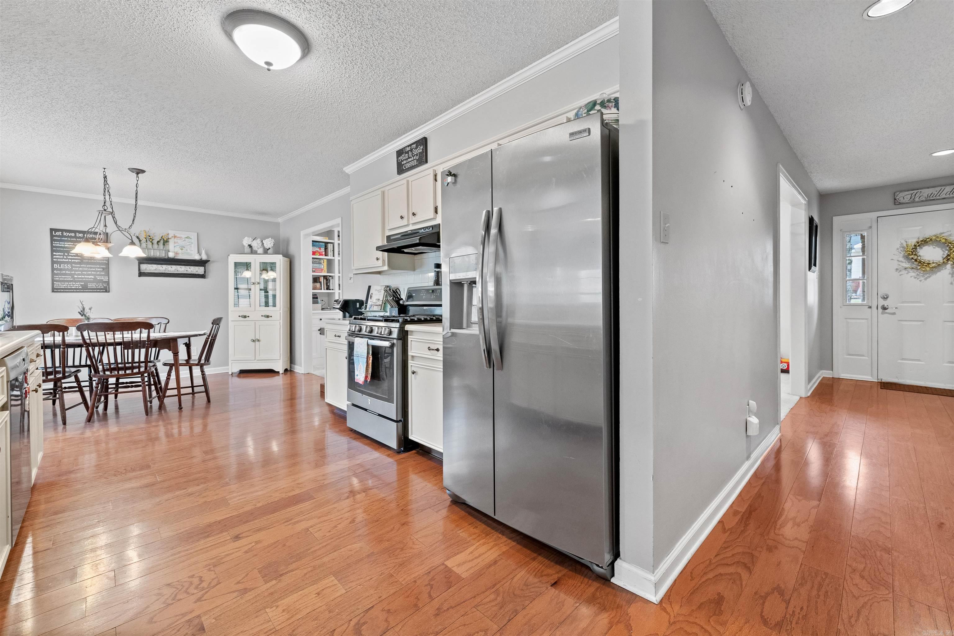 PLEASANT VIEW - Residential