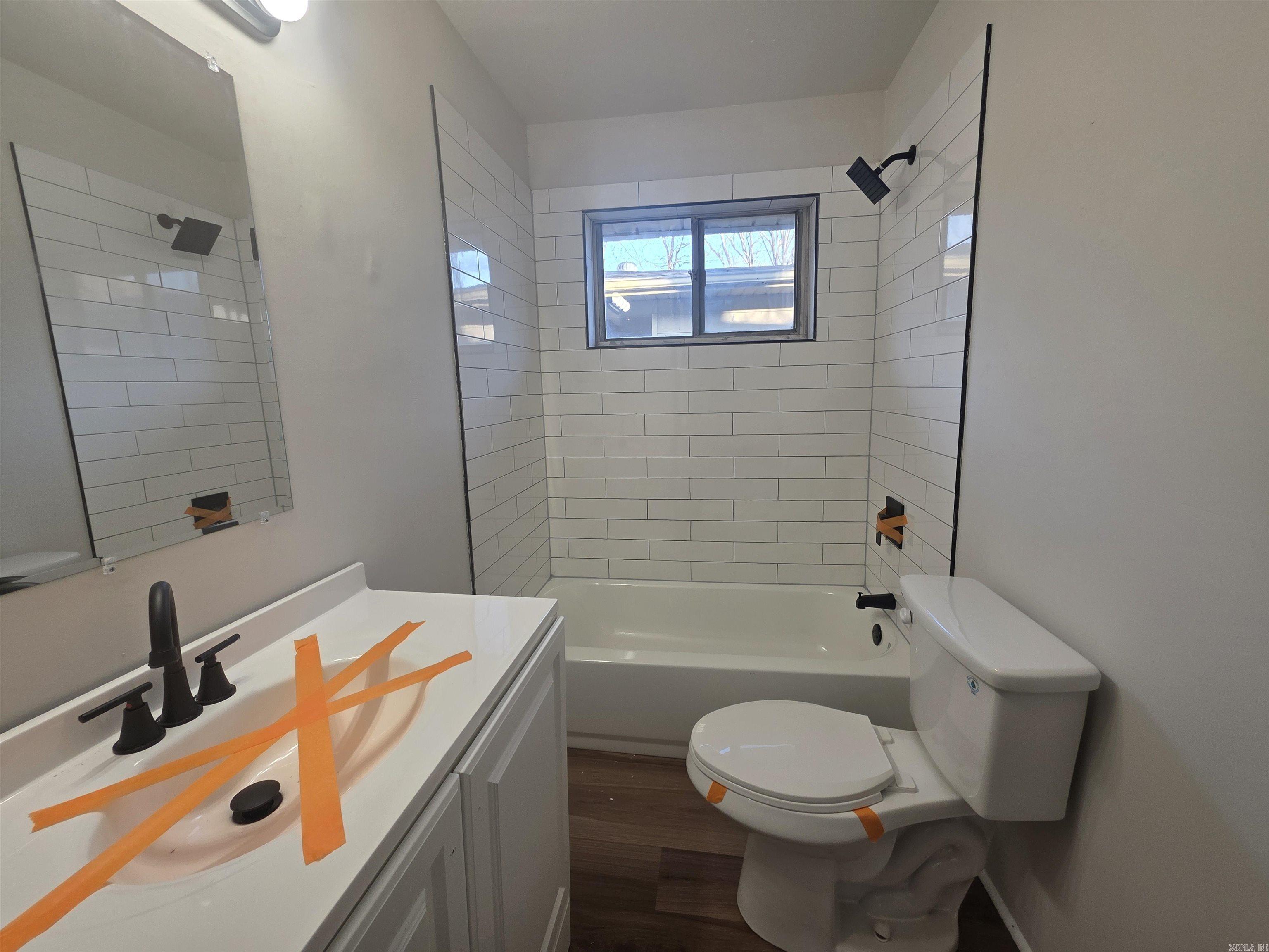 JULIE ADDN - NORTH LITTLE ROCK - Residential Lease