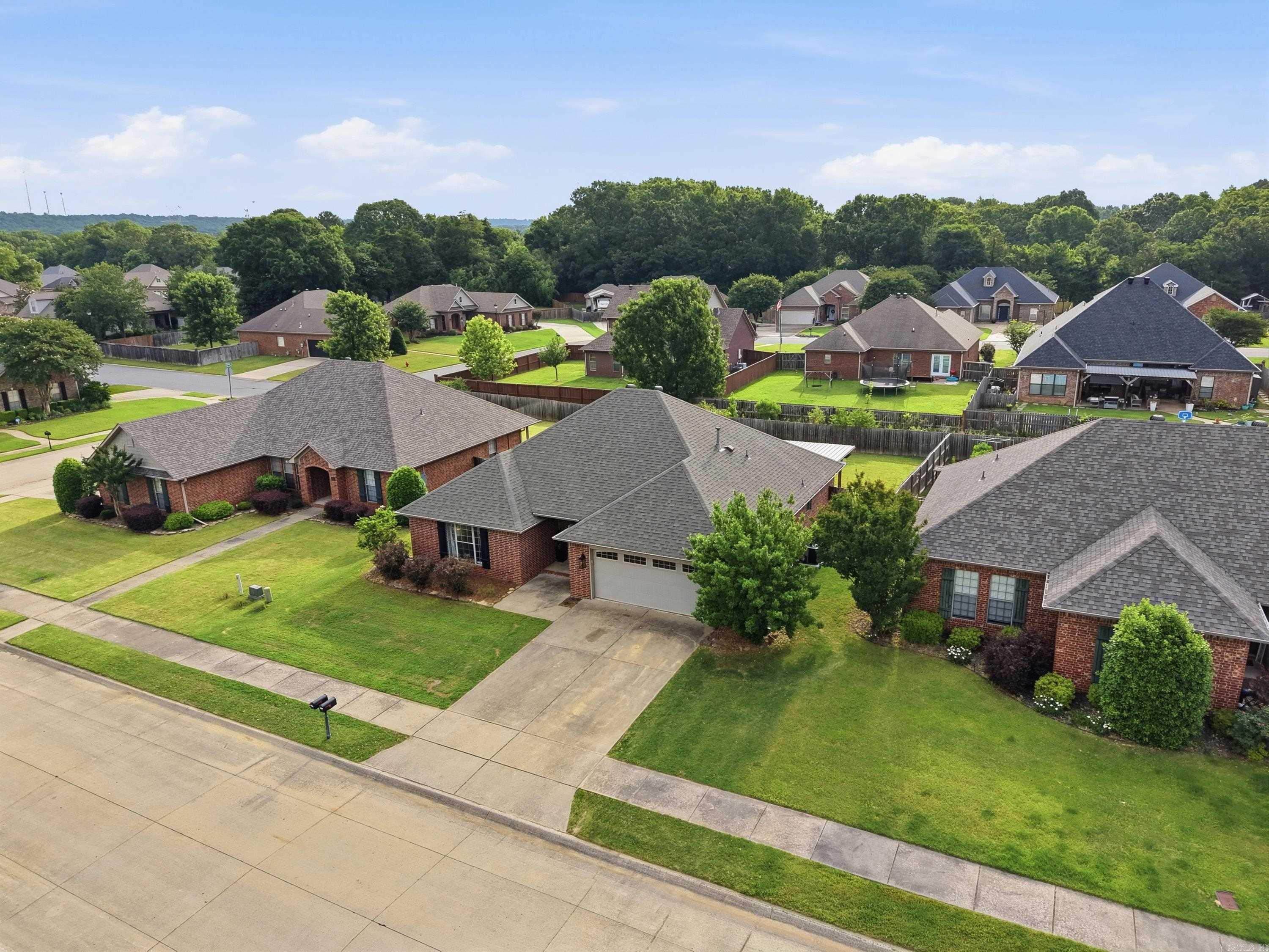 CHESTNUT MEADOWS - Residential