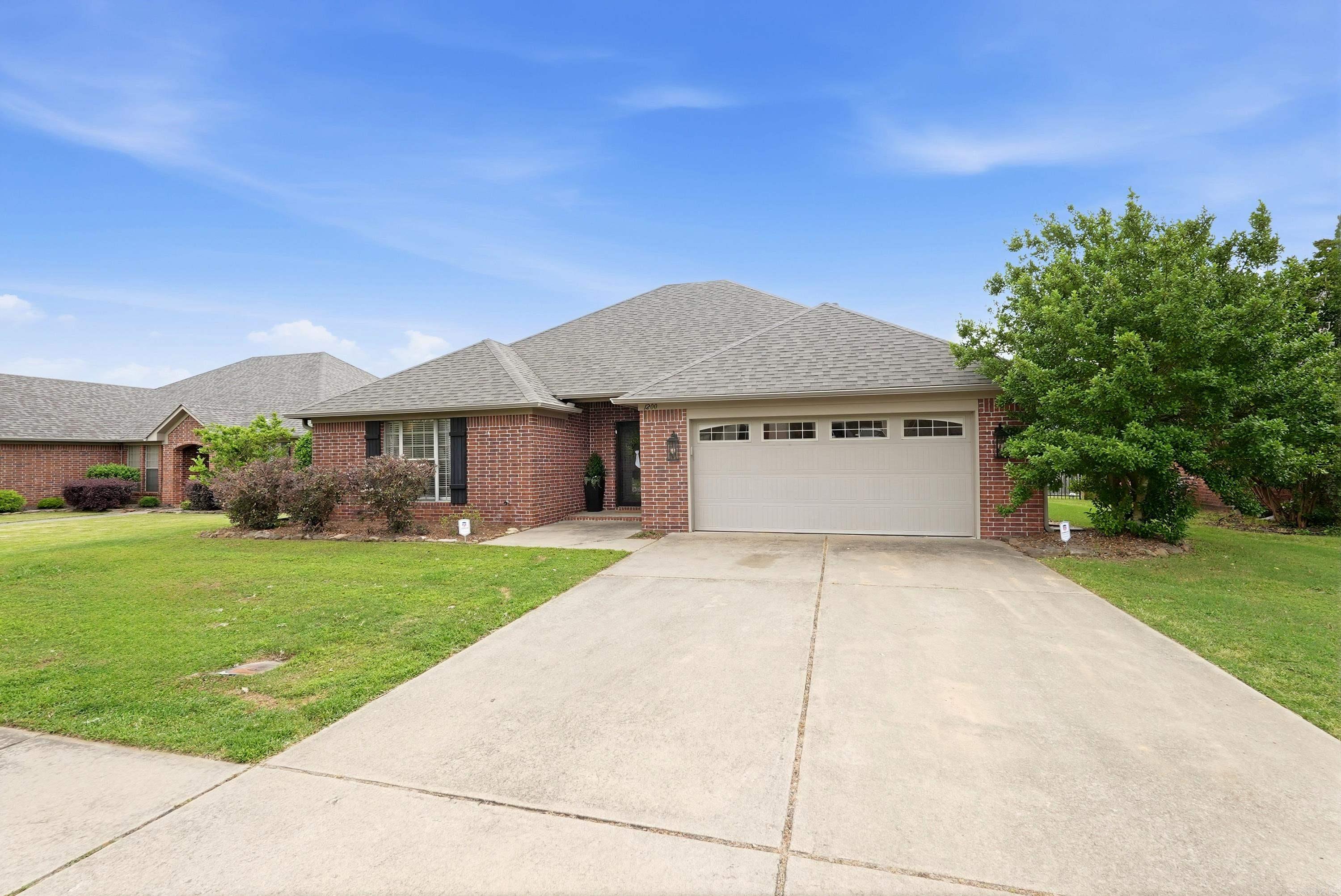 CHESTNUT MEADOWS - Residential