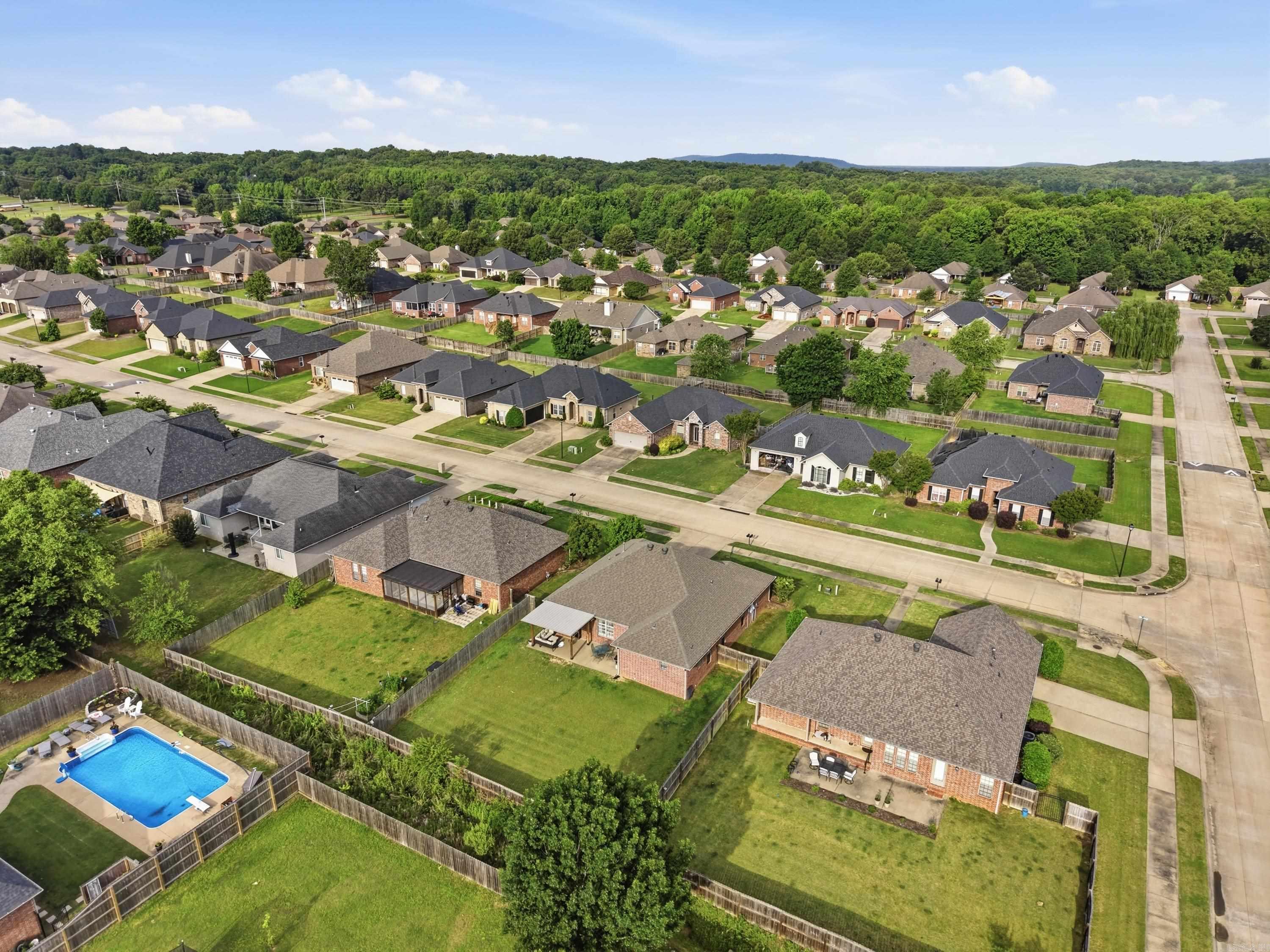 CHESTNUT MEADOWS - Residential