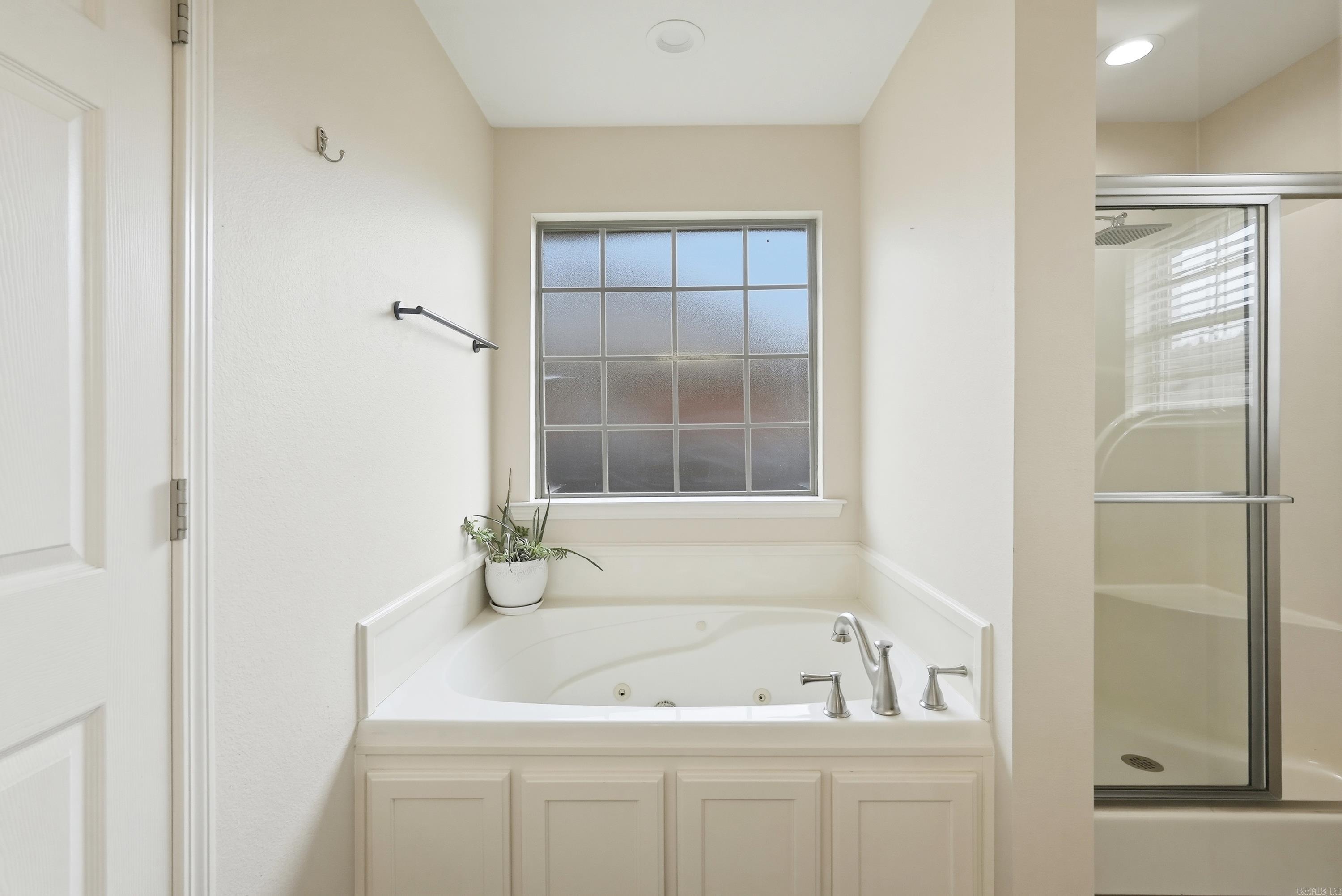 CHESTNUT MEADOWS - Residential