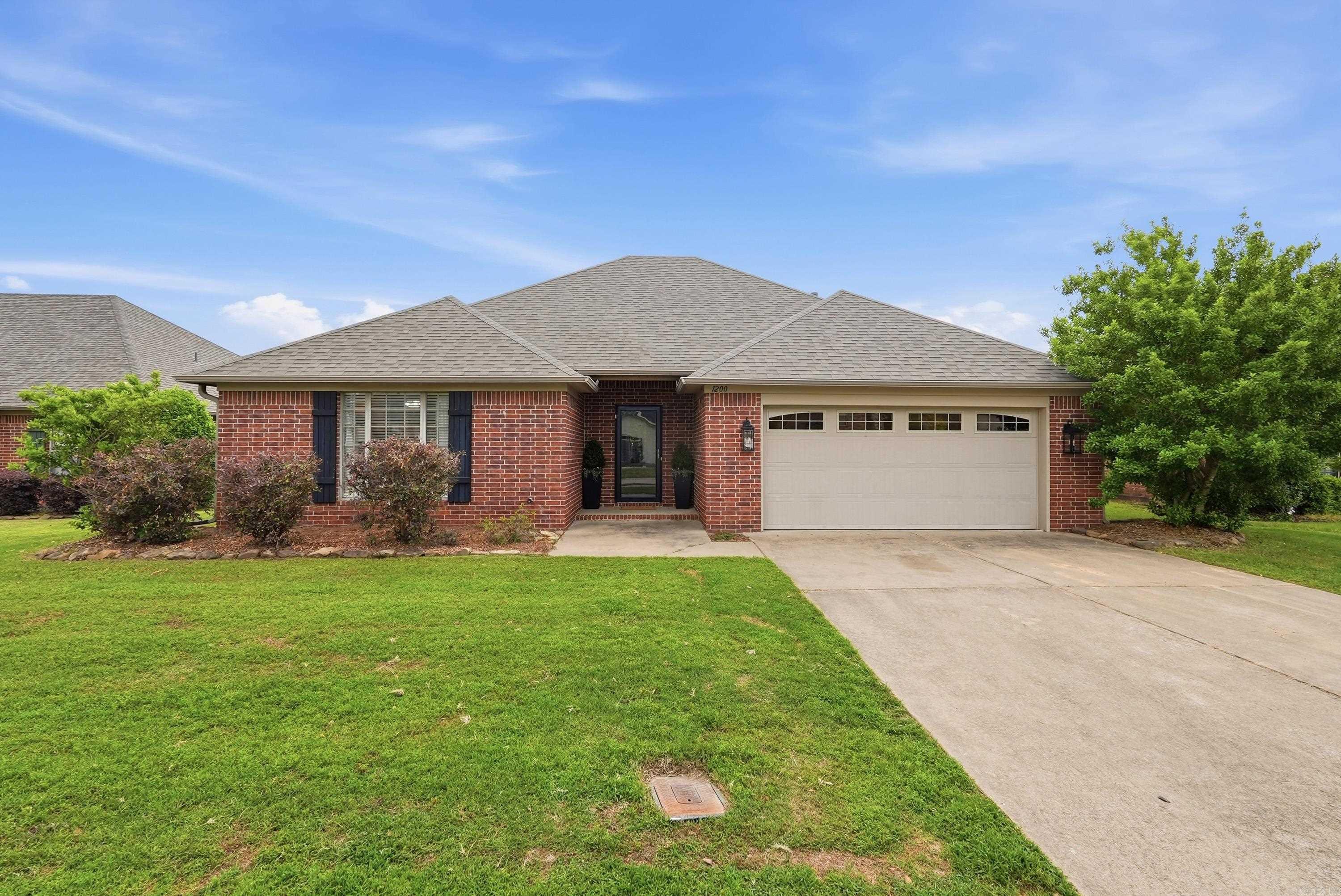 CHESTNUT MEADOWS - Residential