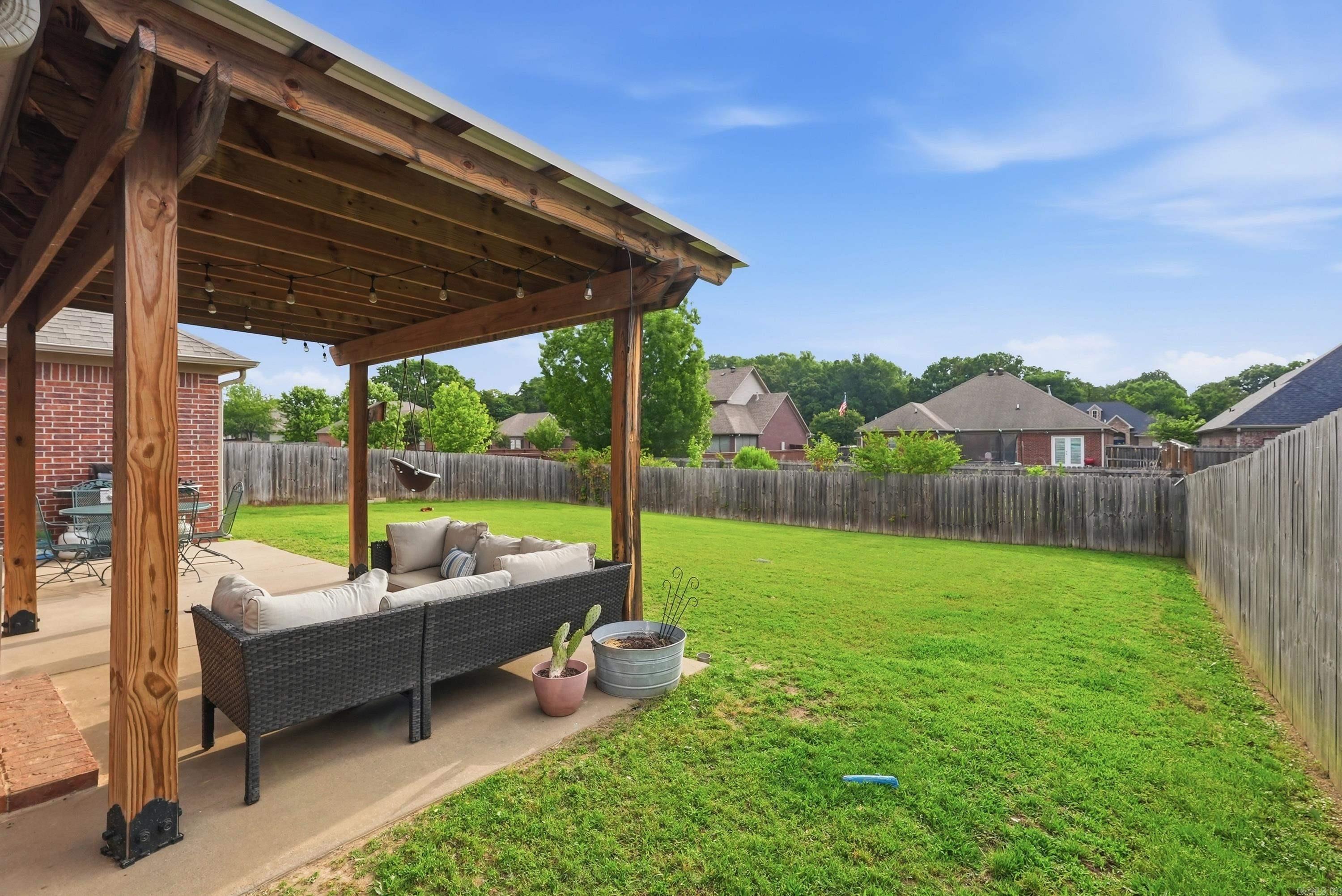 CHESTNUT MEADOWS - Residential