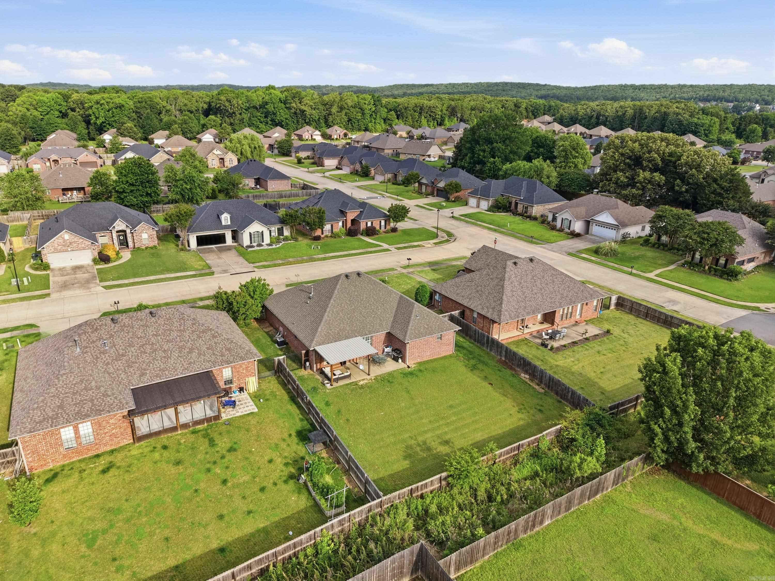 CHESTNUT MEADOWS - Residential