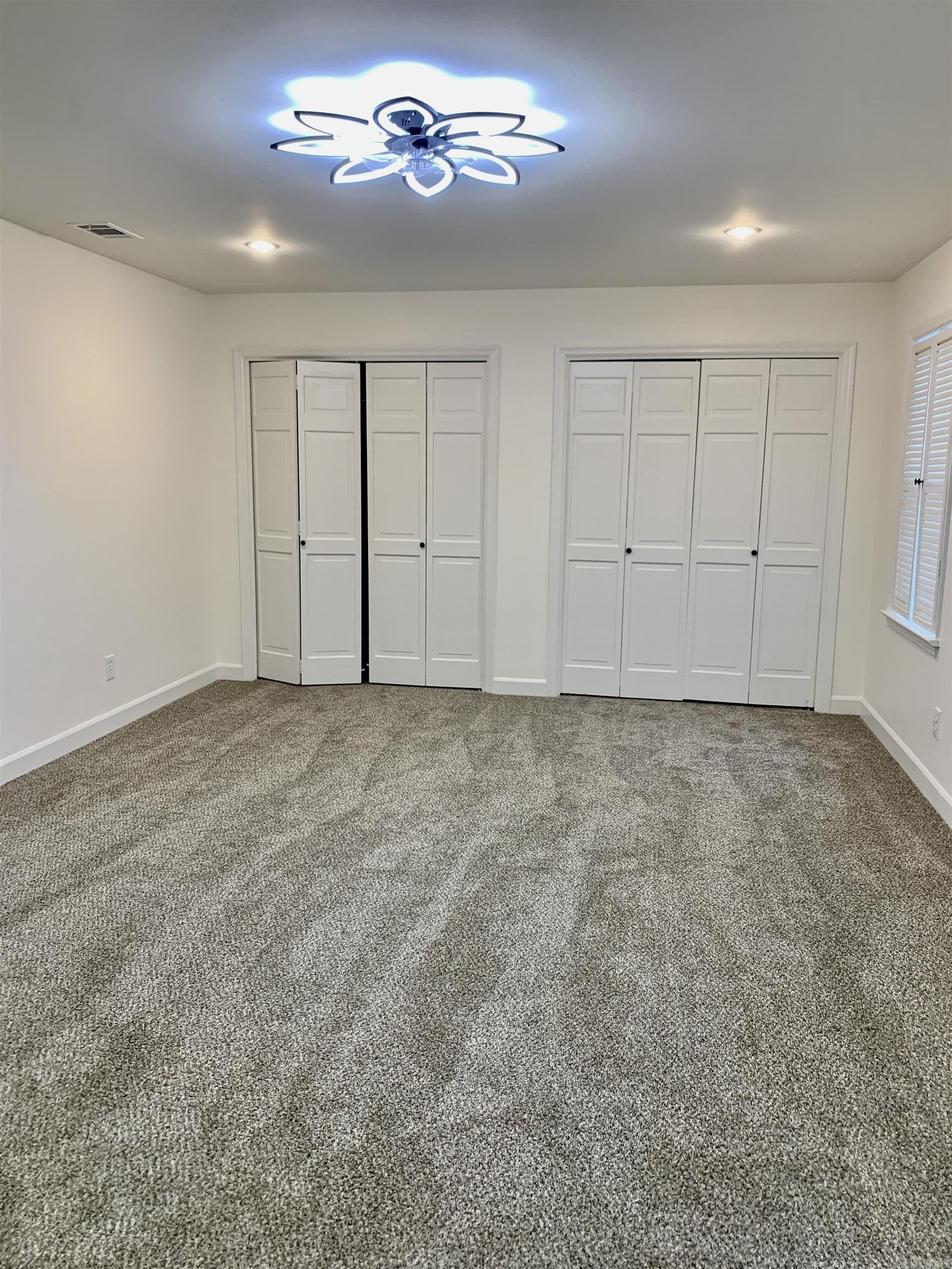 PLEASANT VALLEY ESTATES - Residential
