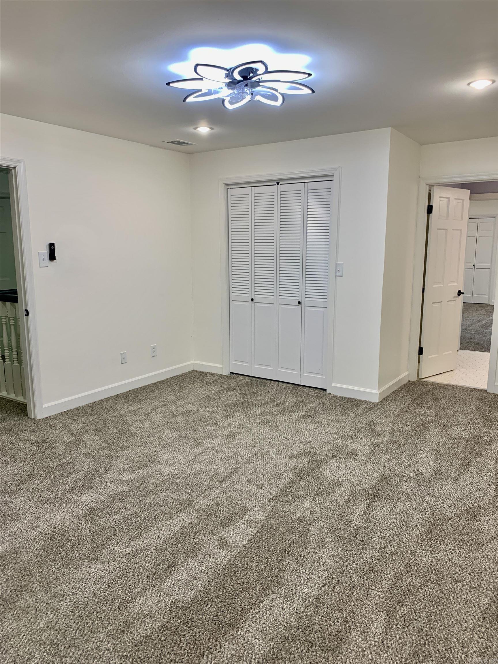 PLEASANT VALLEY ESTATES - Residential