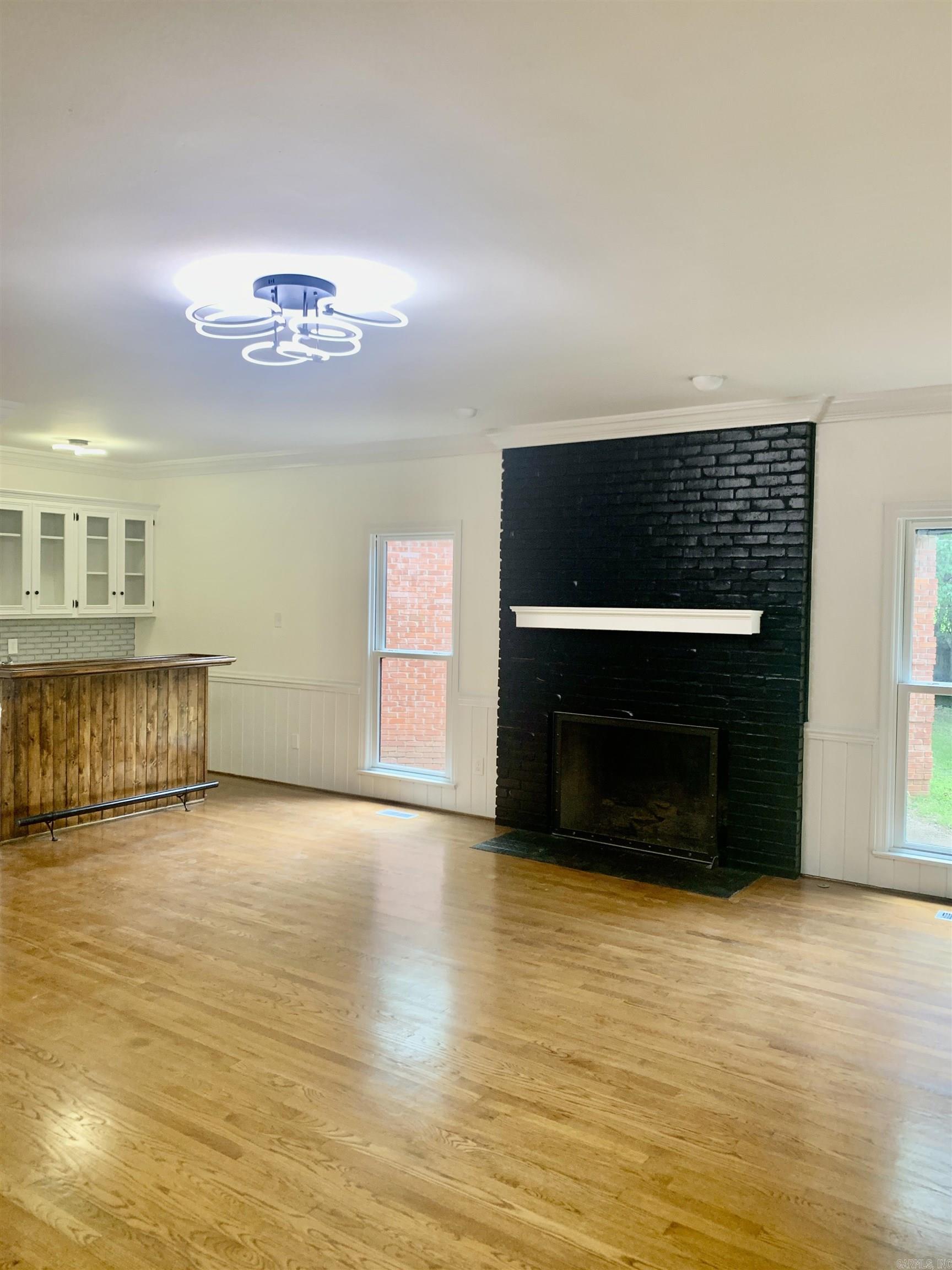 PLEASANT VALLEY ESTATES - Residential