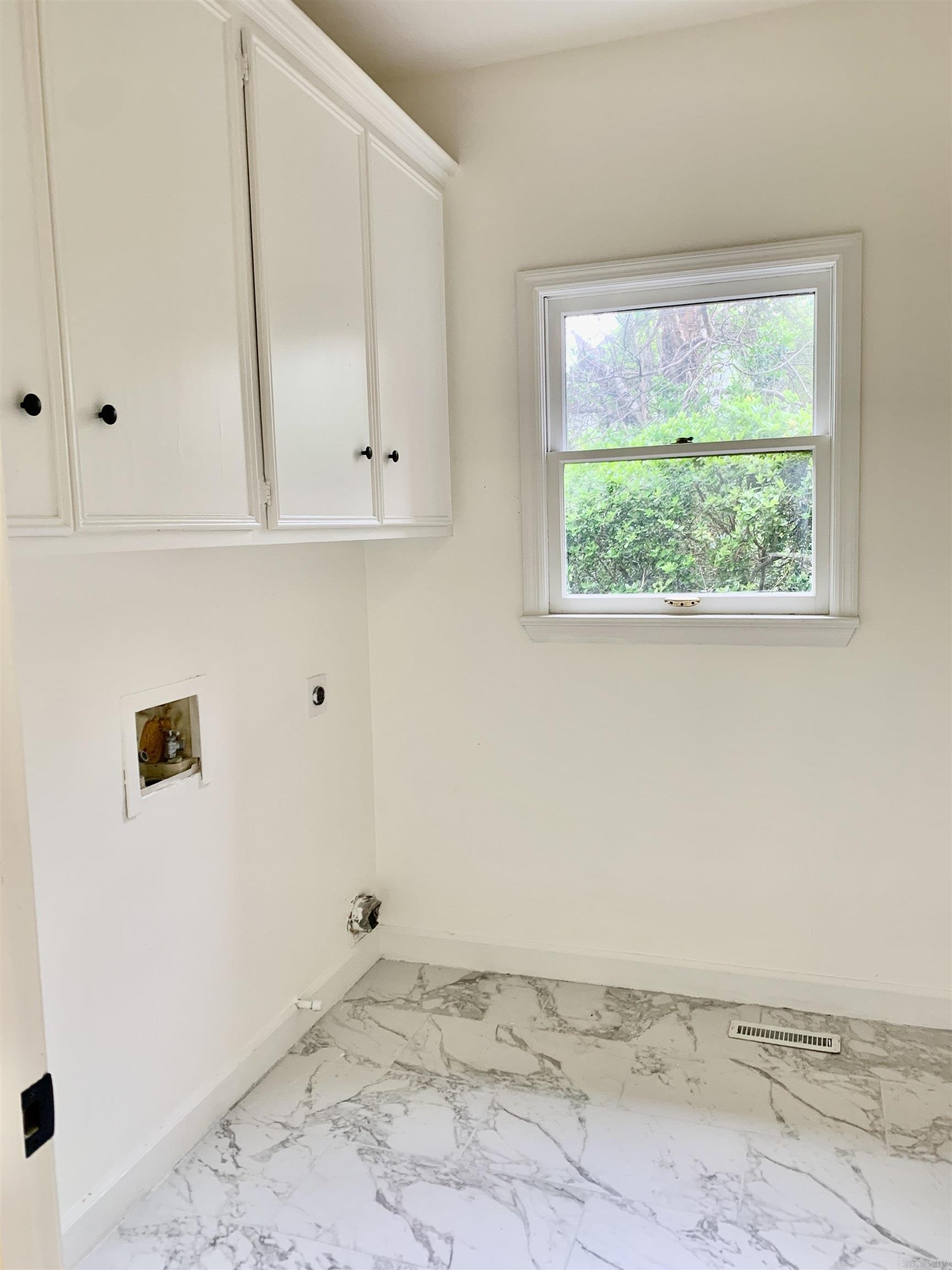PLEASANT VALLEY ESTATES - Residential