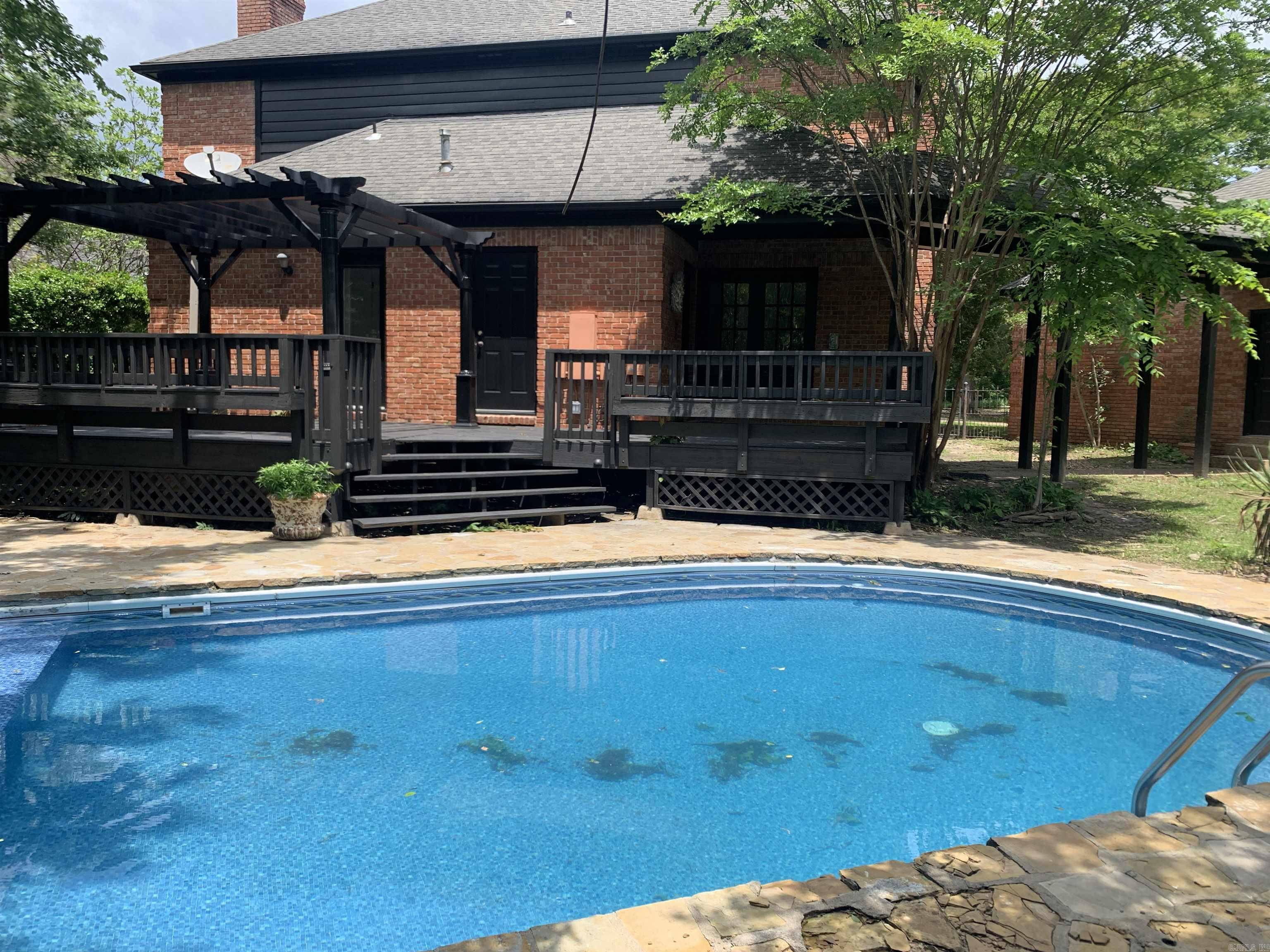 PLEASANT VALLEY ESTATES - Residential