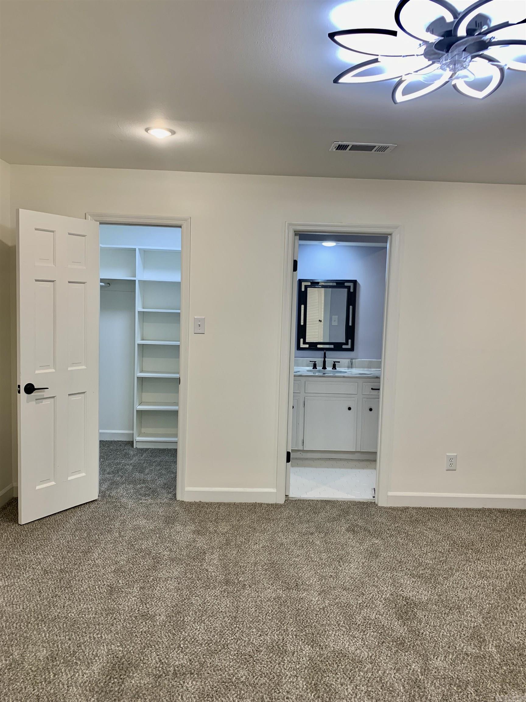 PLEASANT VALLEY ESTATES - Residential