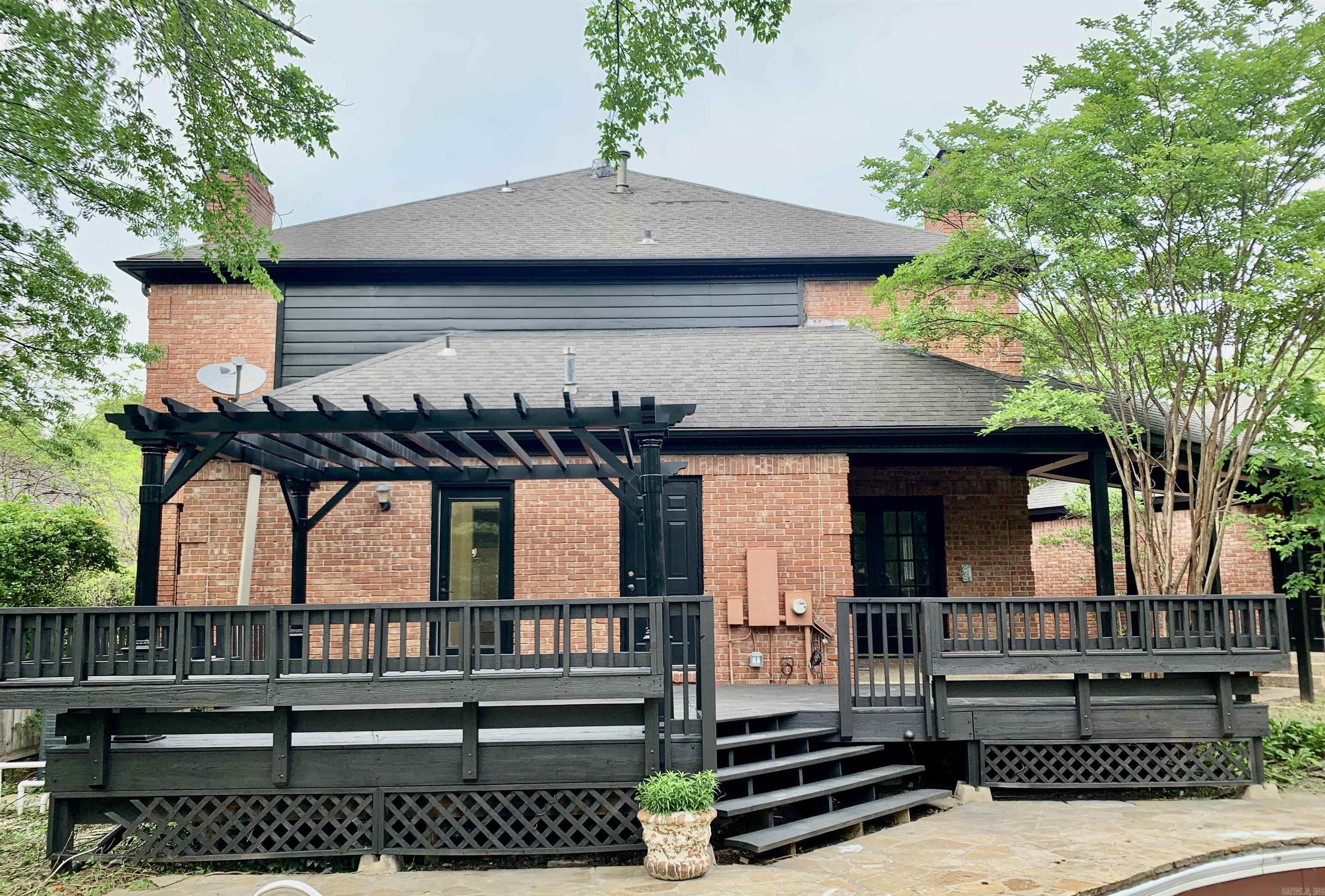 PLEASANT VALLEY ESTATES - Residential