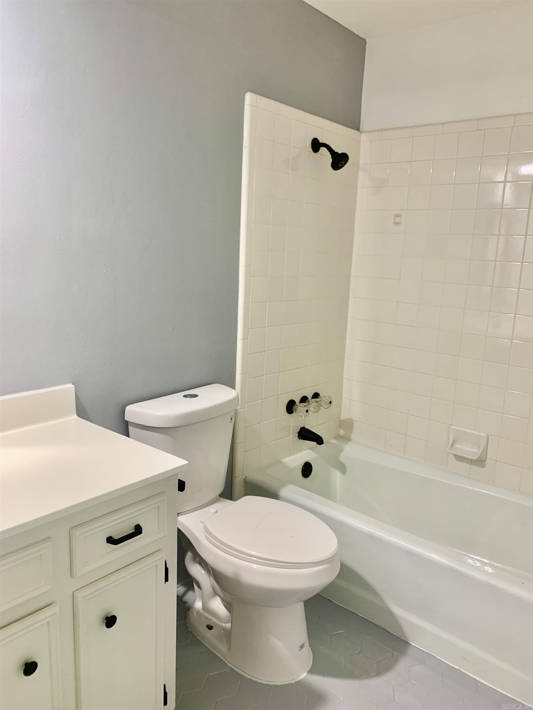 PLEASANT VALLEY ESTATES - Residential
