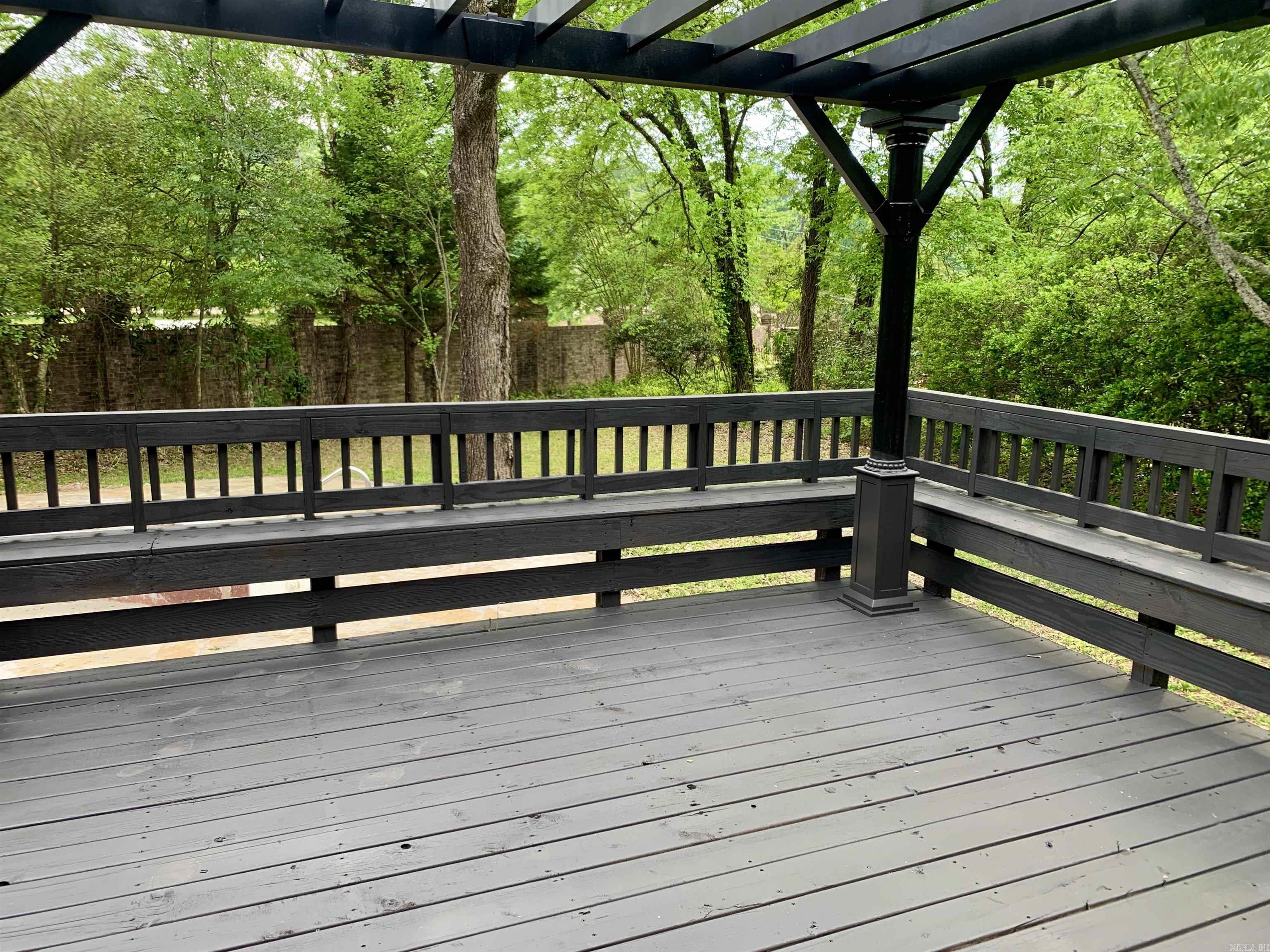 PLEASANT VALLEY ESTATES - Residential
