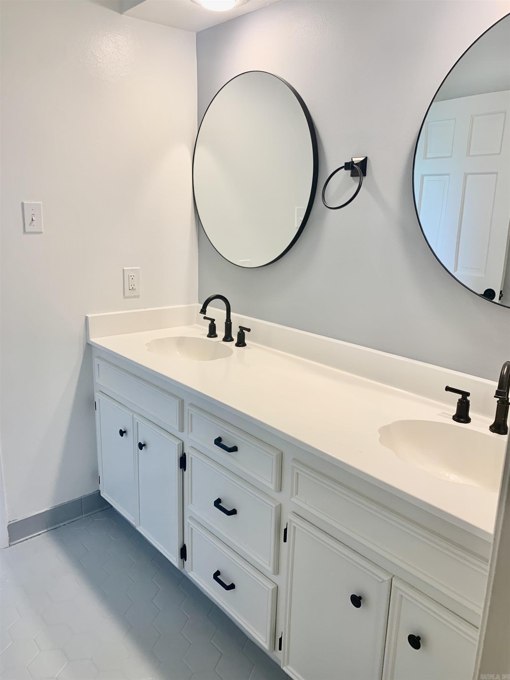 PLEASANT VALLEY ESTATES - Residential