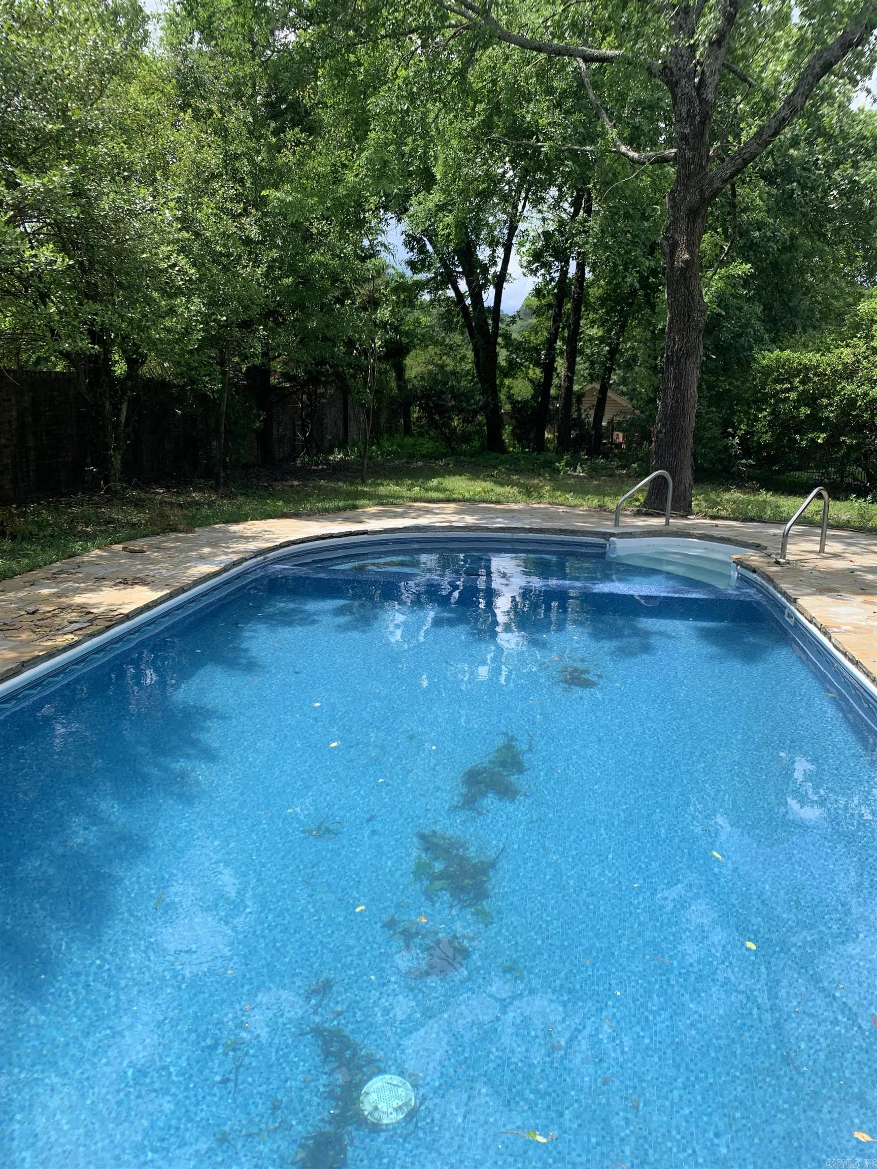 PLEASANT VALLEY ESTATES - Residential