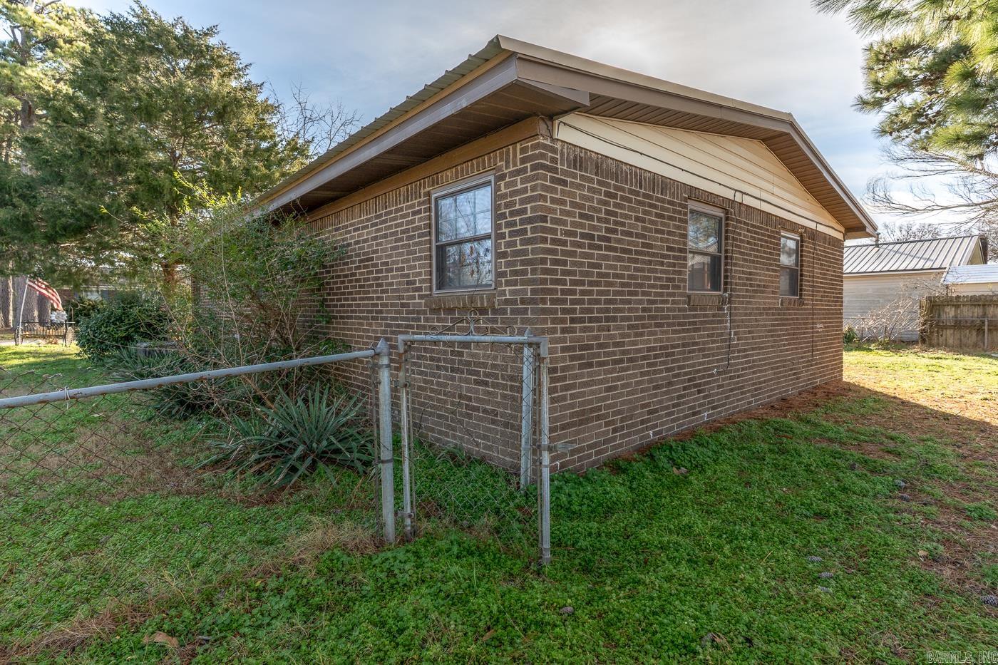 ASHABRANNER-BROWN ADD - Residential