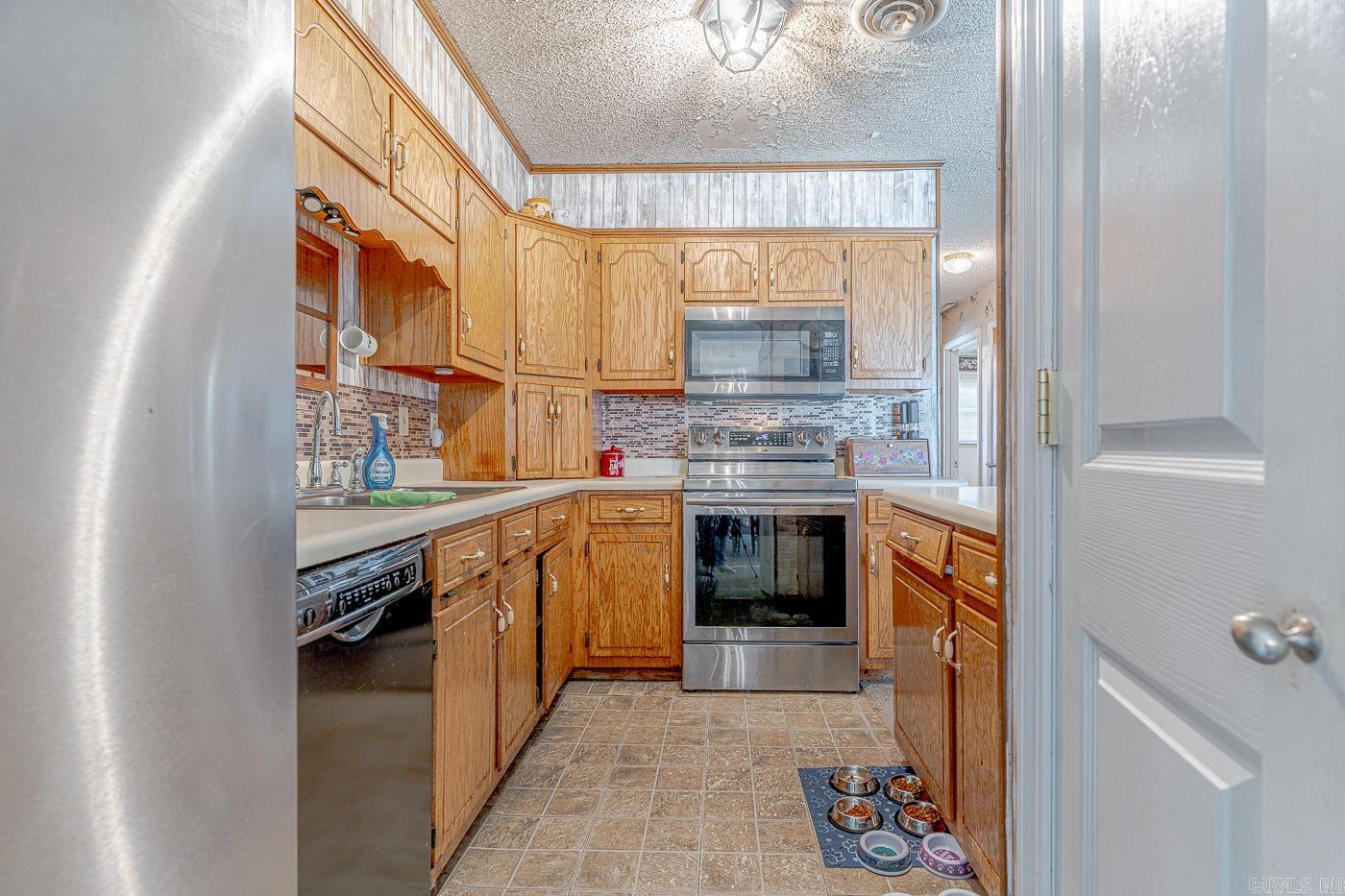 ASHABRANNER-BROWN ADD - Residential