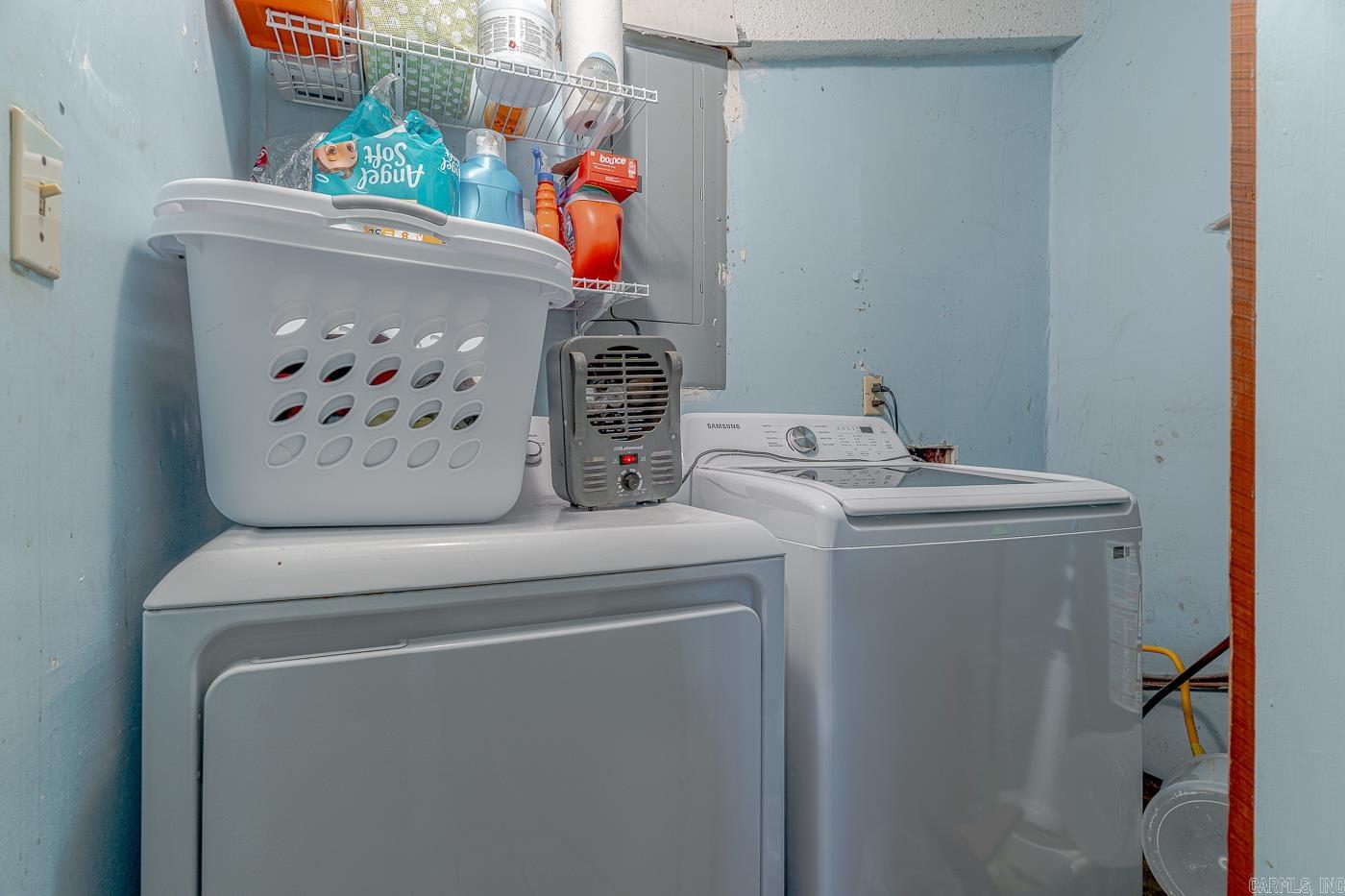 ASHABRANNER-BROWN ADD - Residential