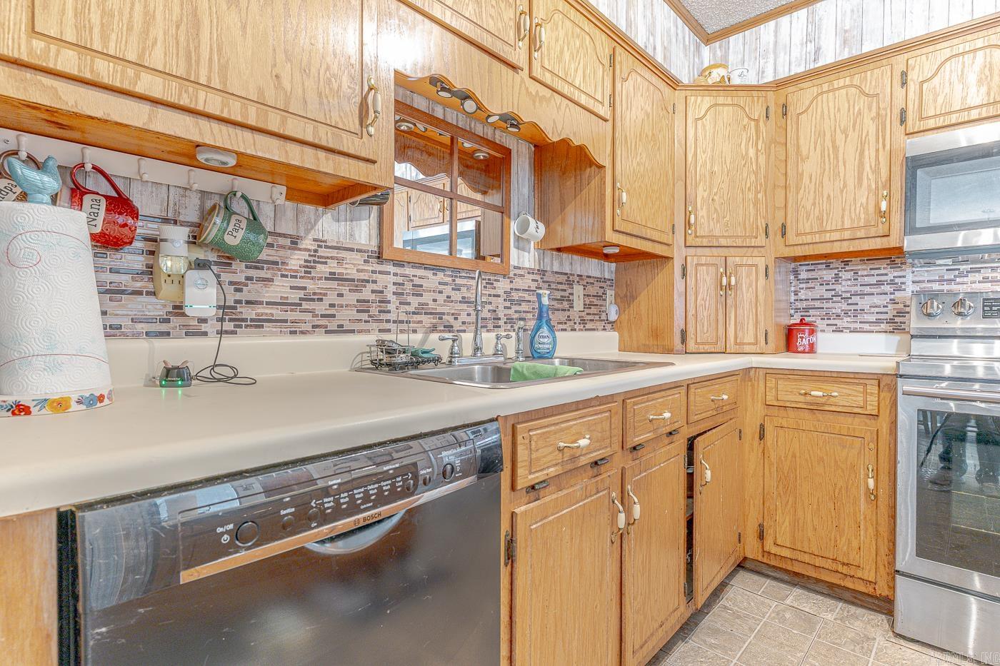 ASHABRANNER-BROWN ADD - Residential