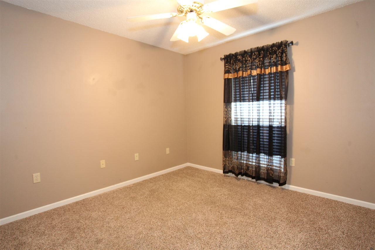 Golden Meadow - Residential