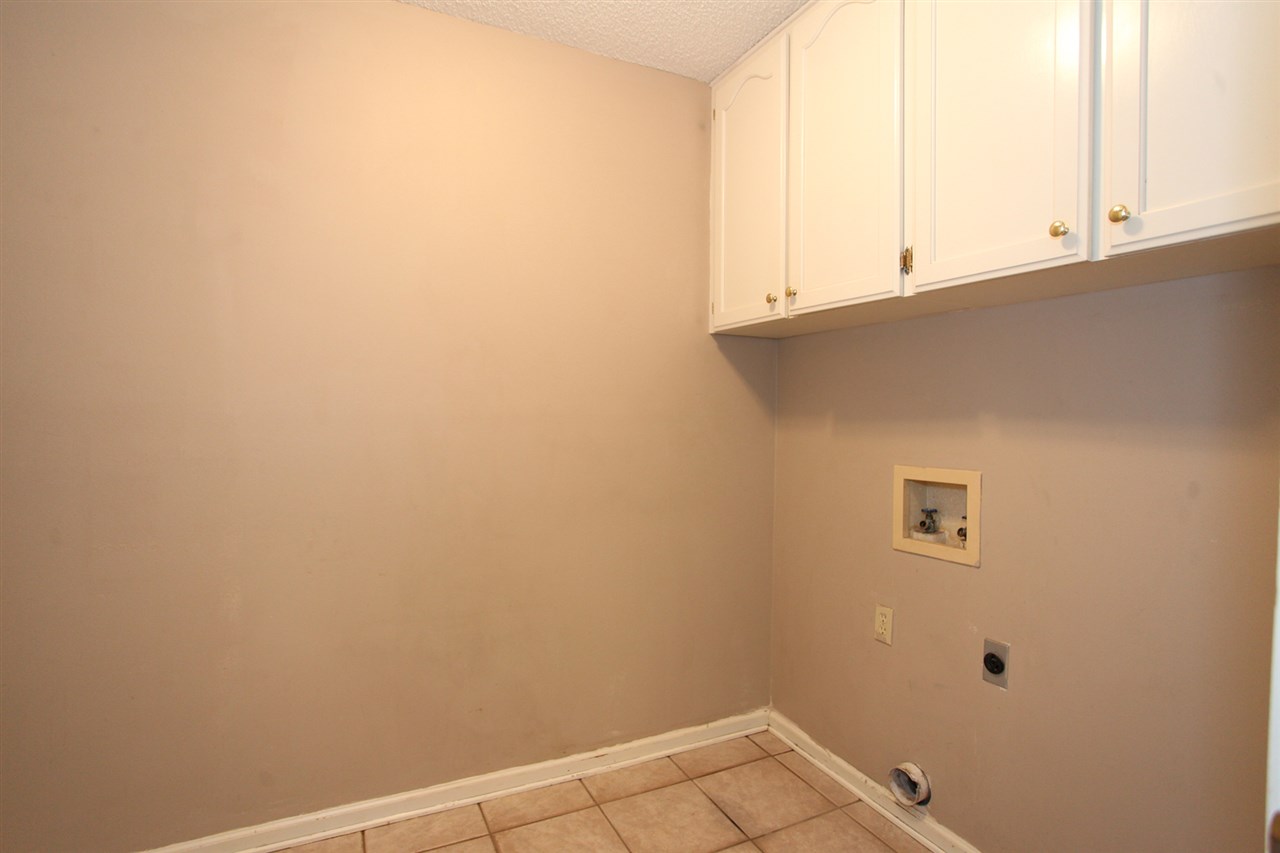 Golden Meadow - Residential