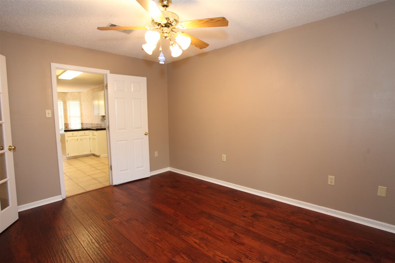 Golden Meadow - Residential