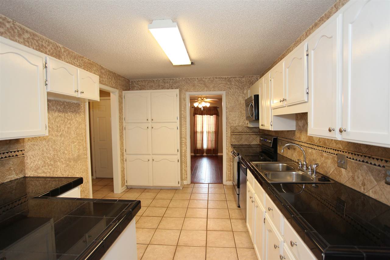 Golden Meadow - Residential