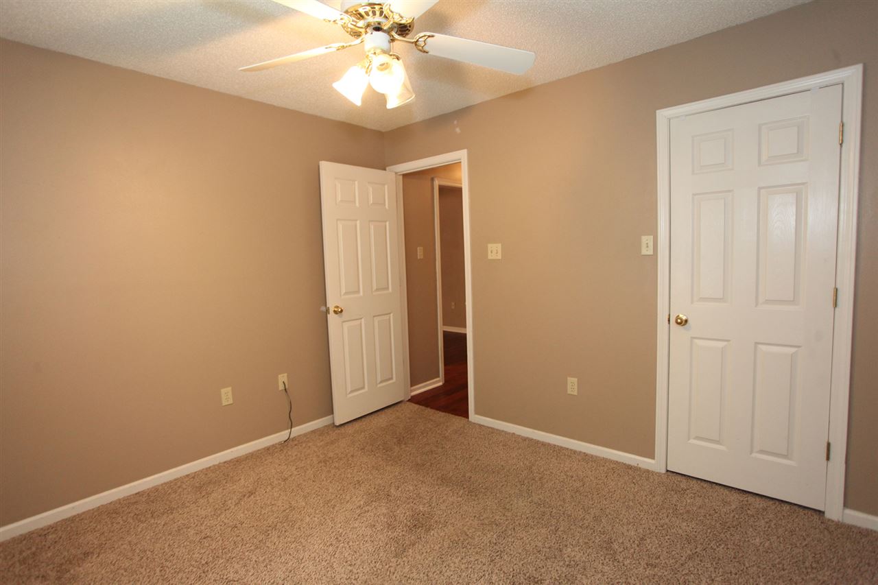 Golden Meadow - Residential