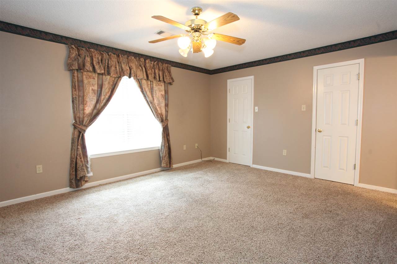 Golden Meadow - Residential