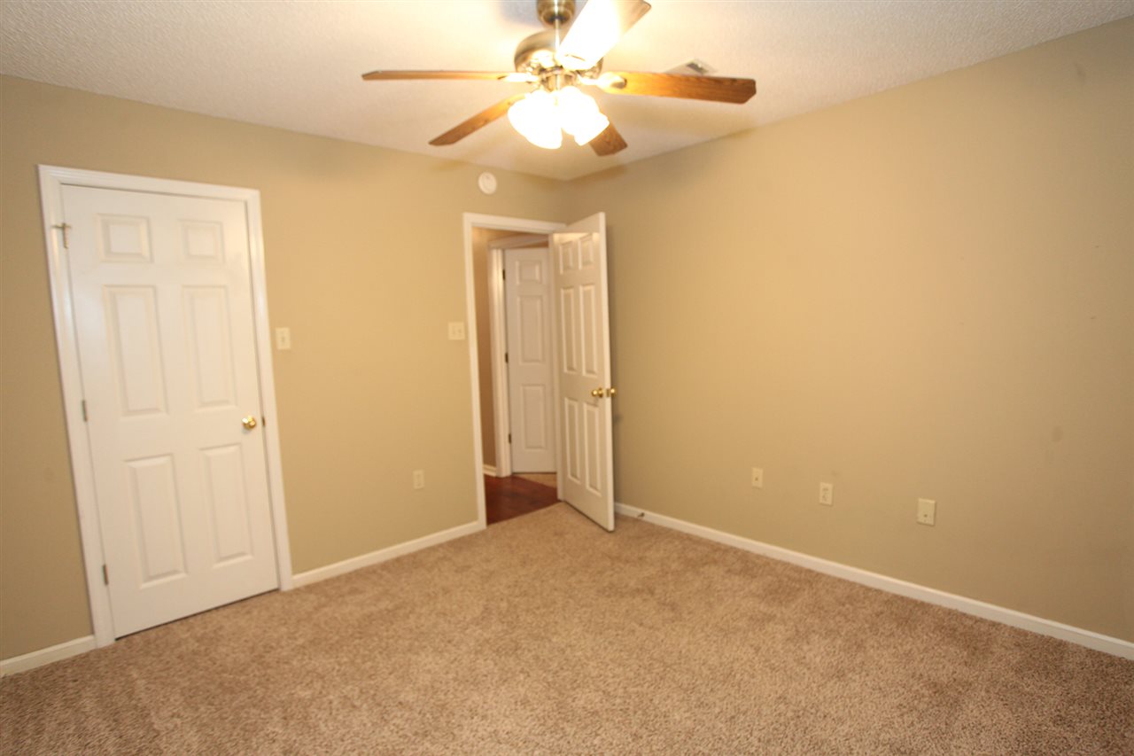 Golden Meadow - Residential