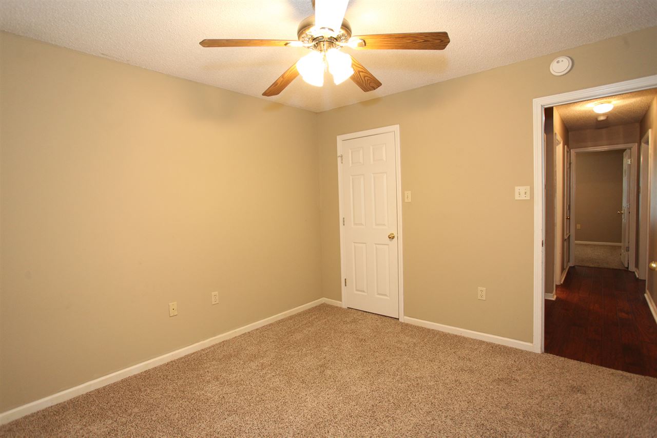 Golden Meadow - Residential