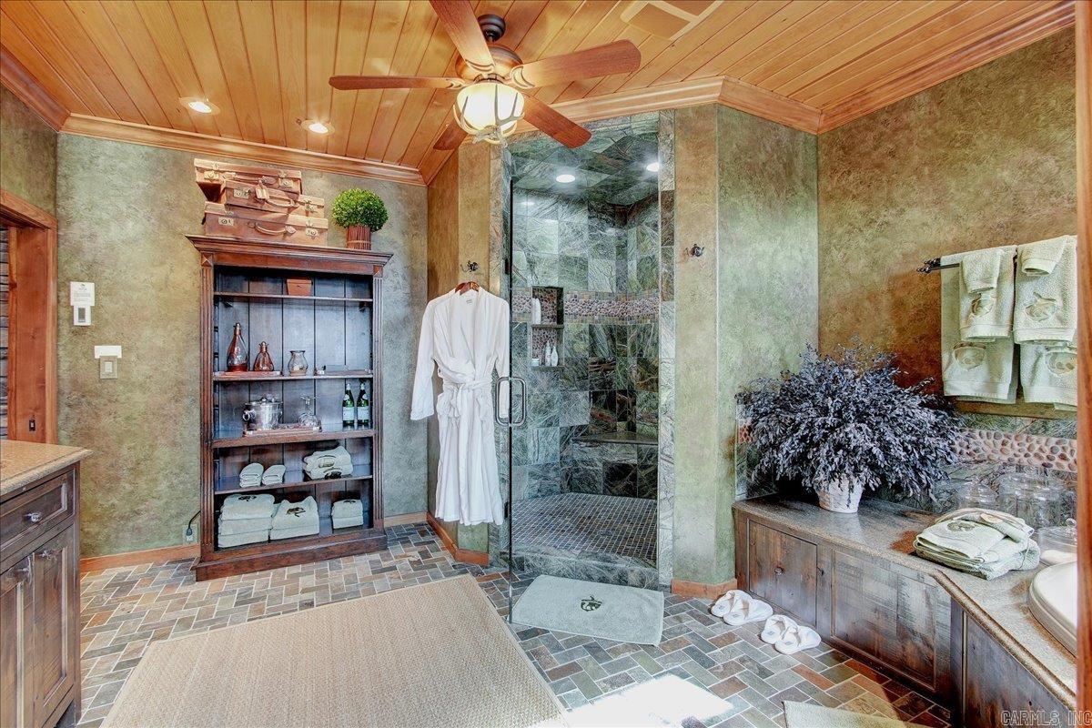 Hickory Nut Mountain Estates - Residential