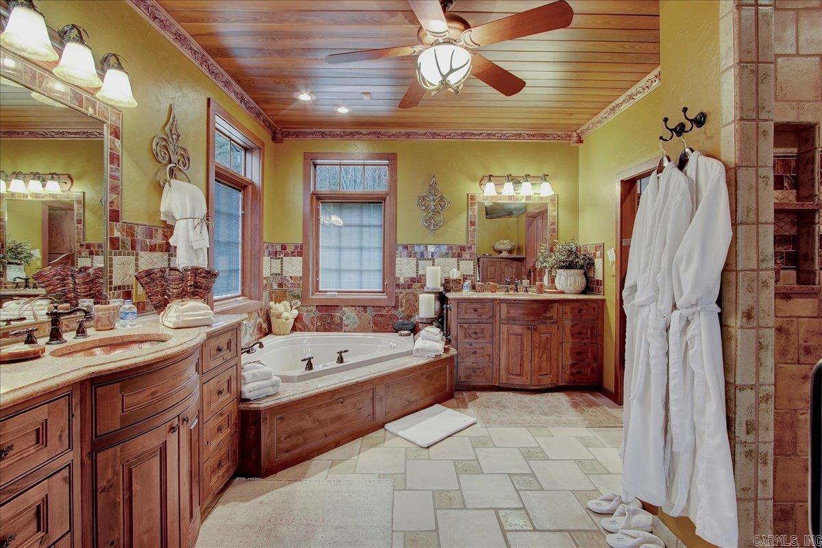 Hickory Nut Mountain Estates - Residential