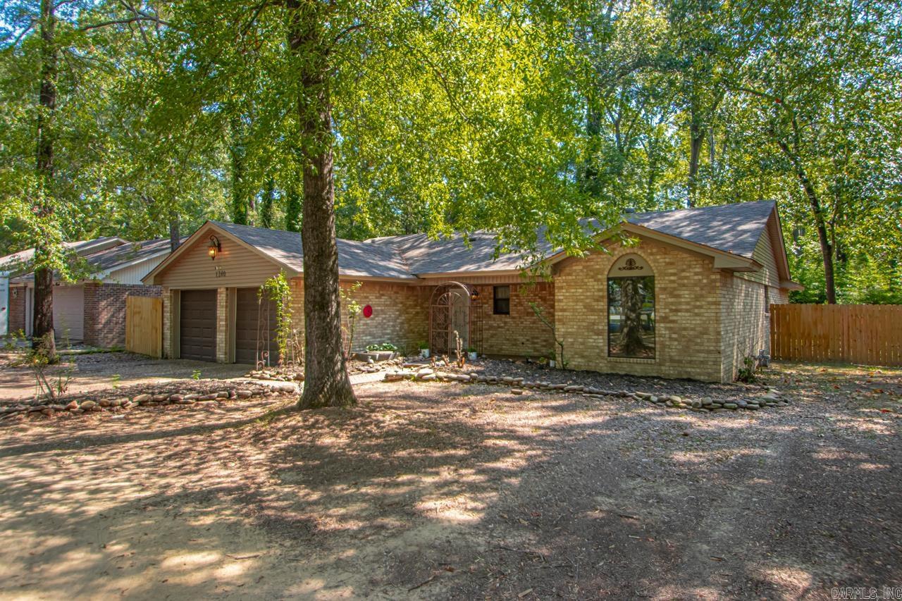 SMOKING OAKS ADD - Residential