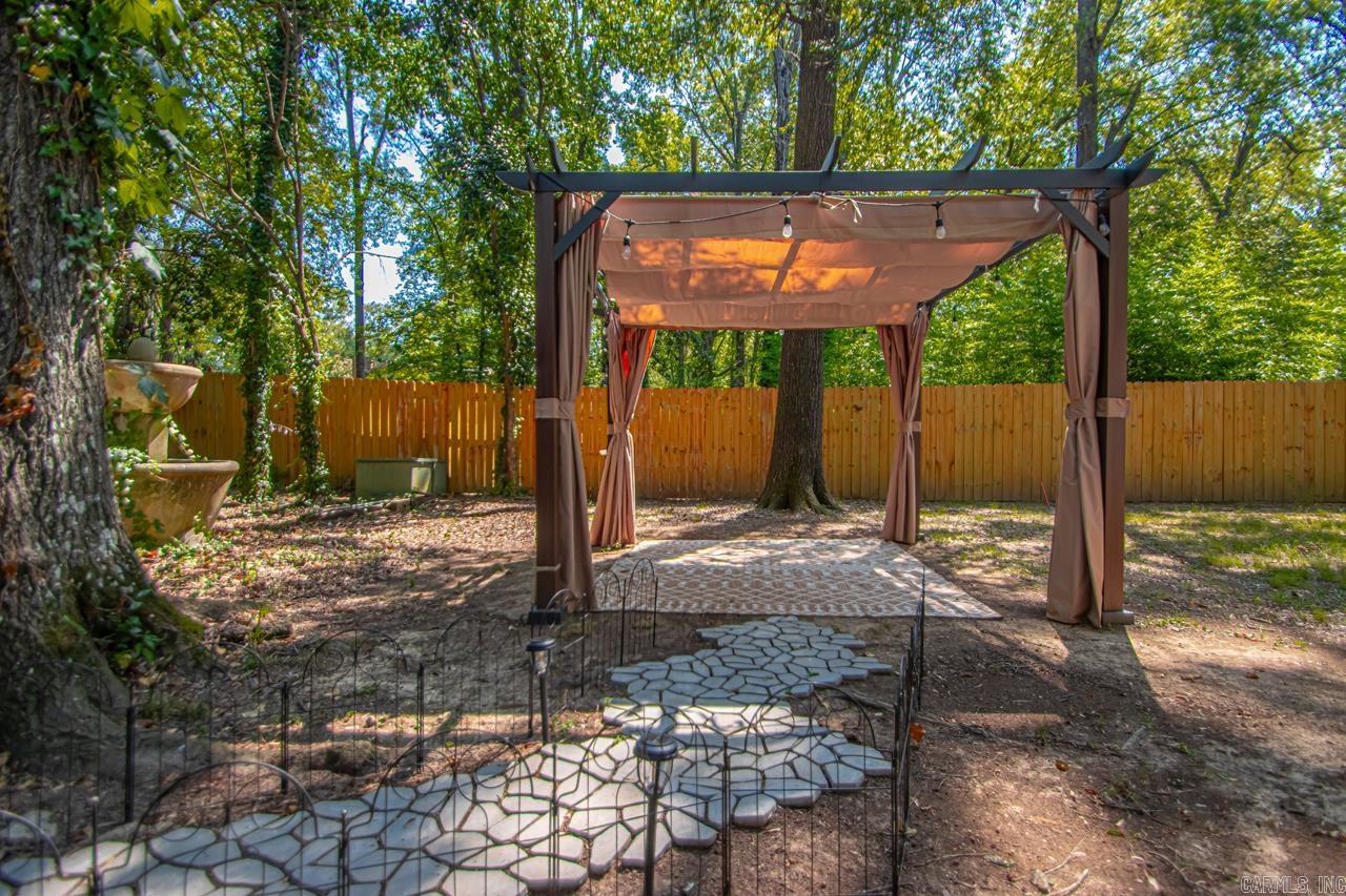 SMOKING OAKS ADD - Residential