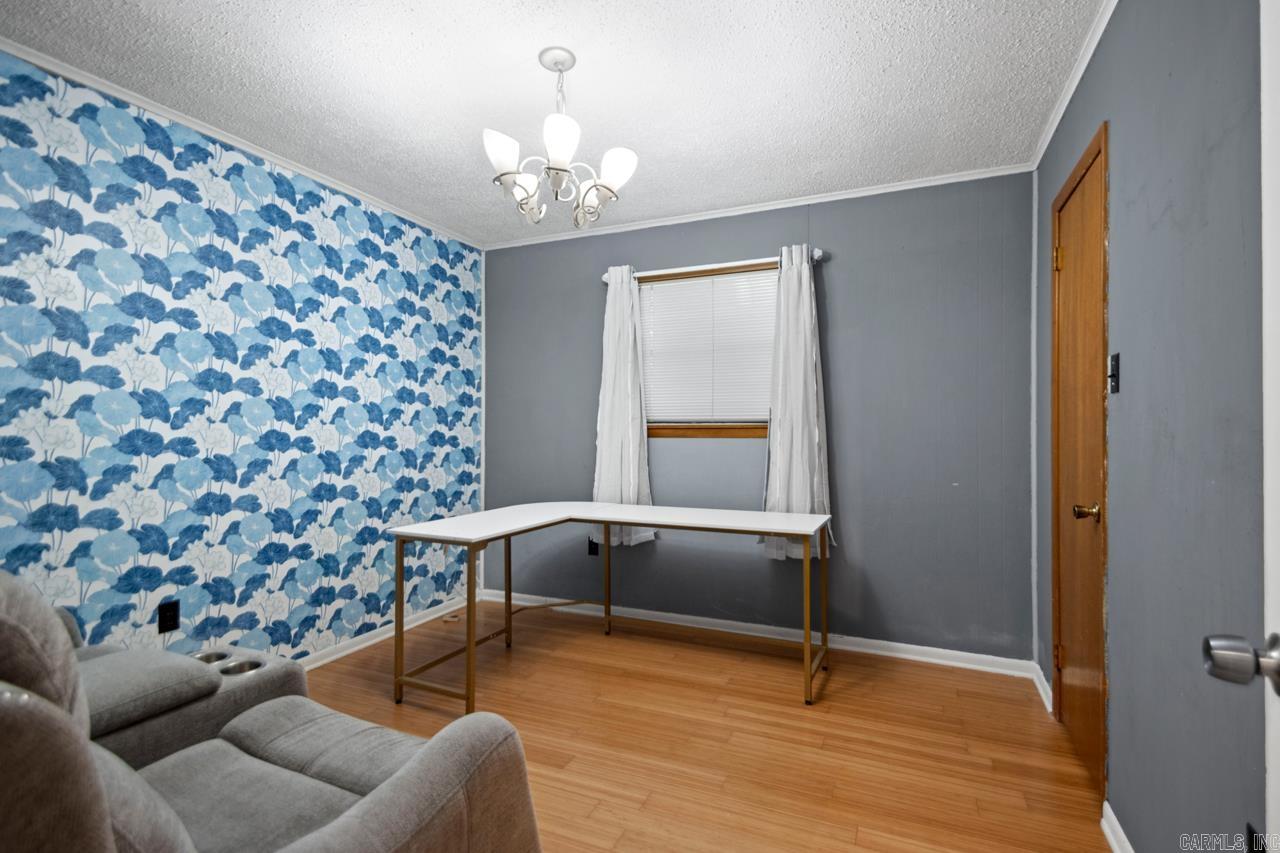 SMOKING OAKS ADD - Residential