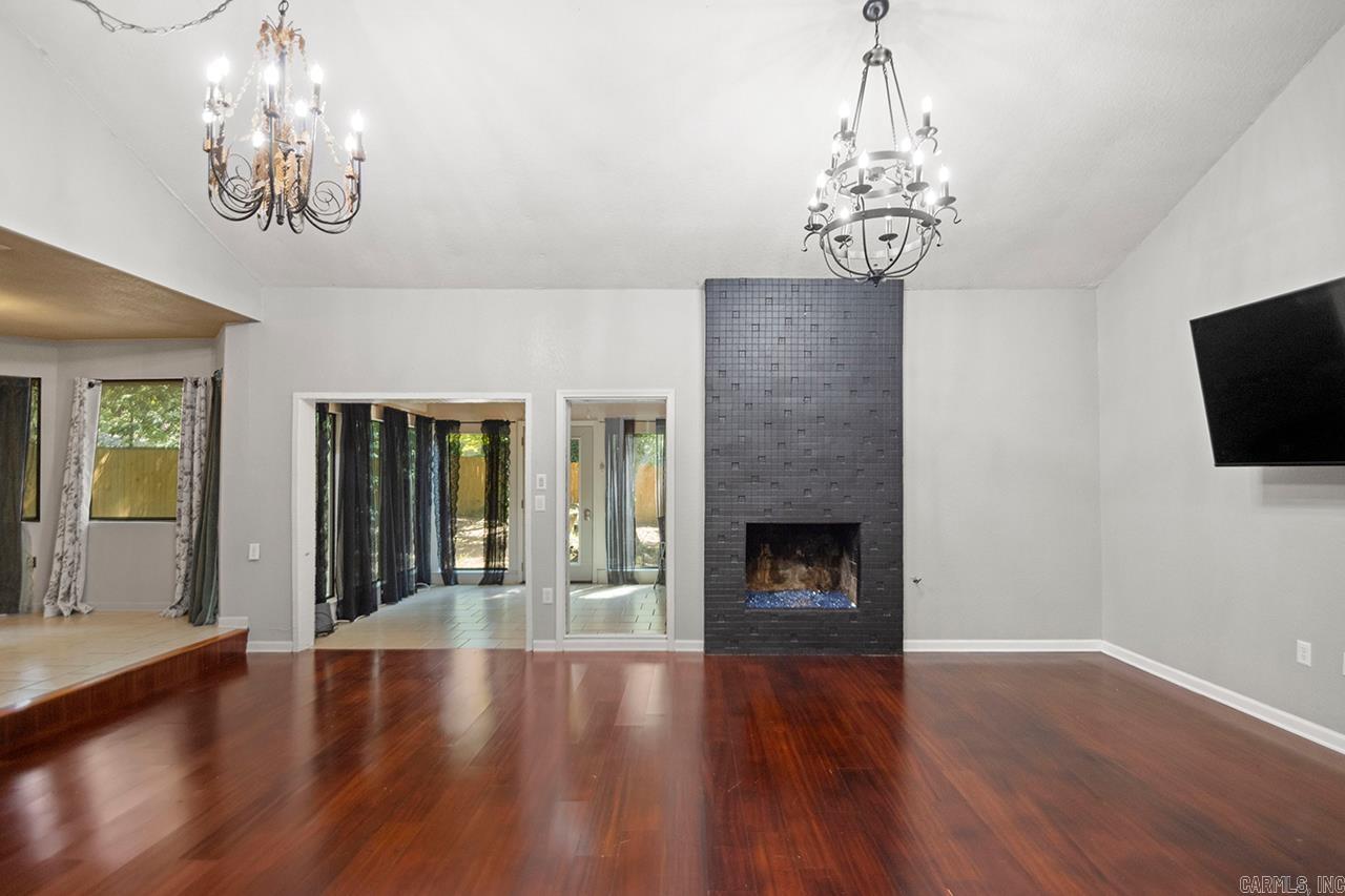 SMOKING OAKS ADD - Residential