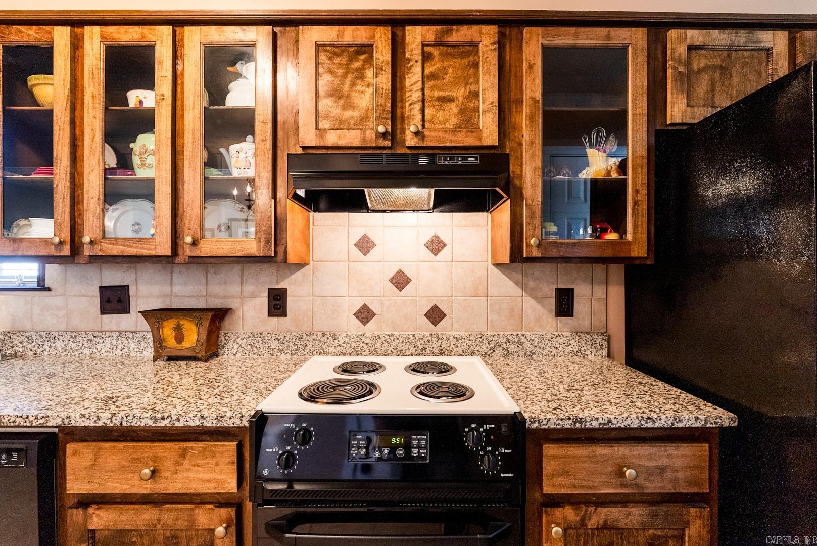 Royal Manor - Residential