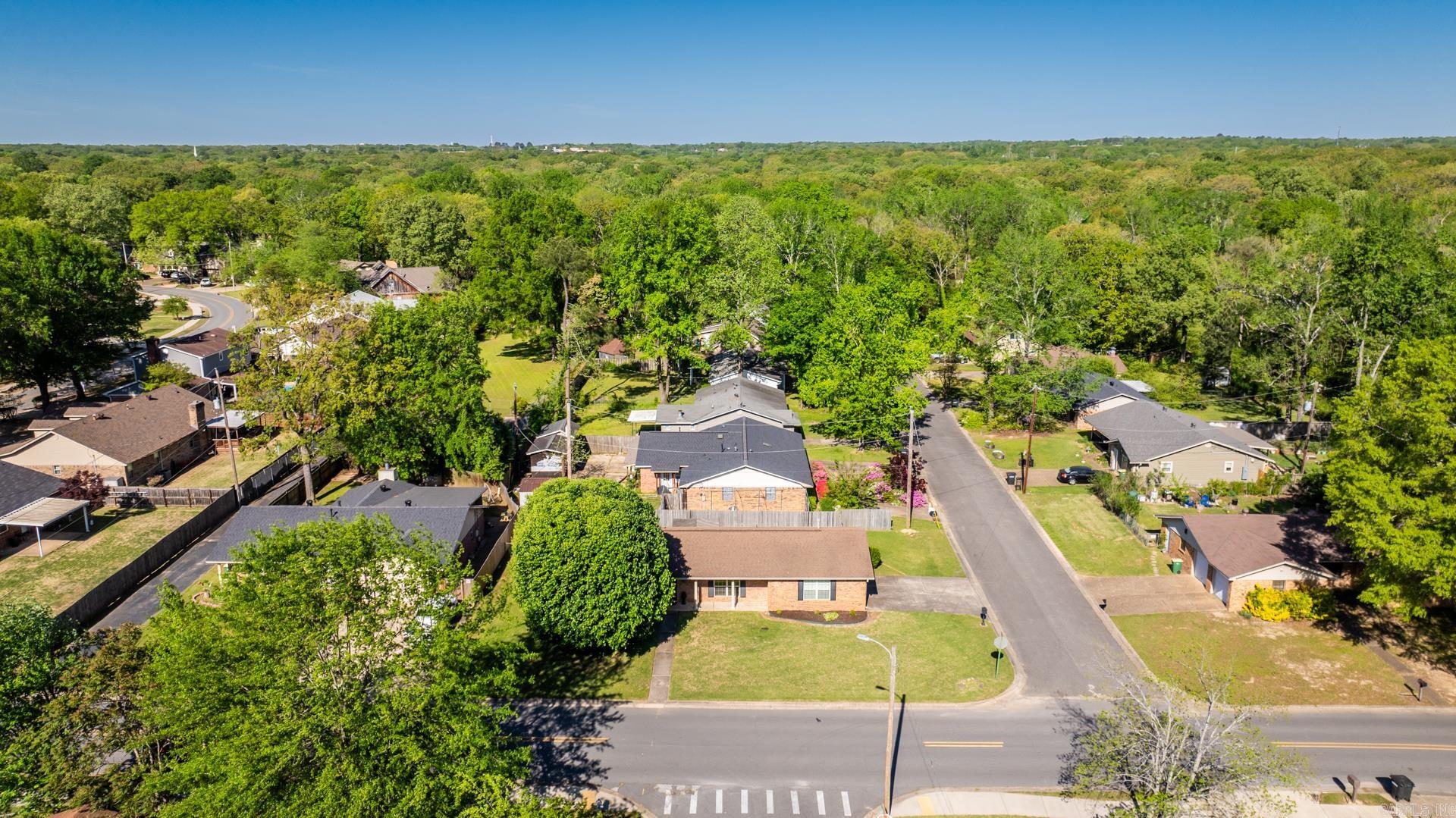 Royal Manor - Residential