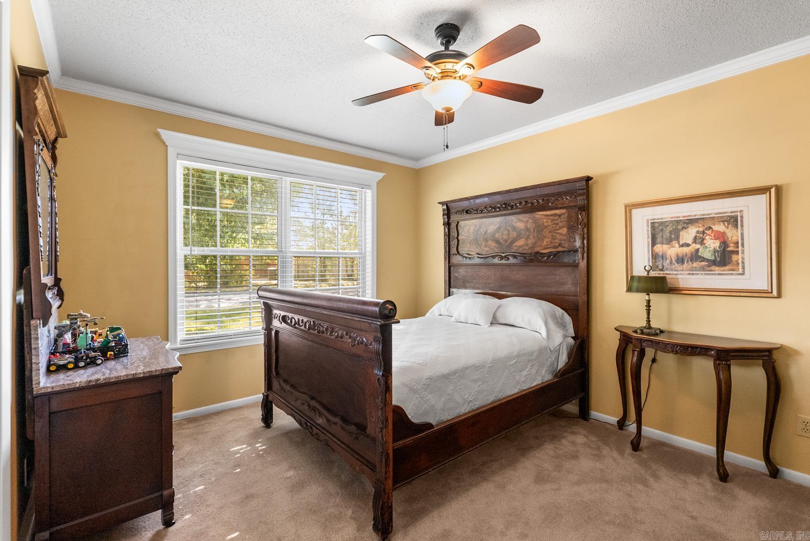 Royal Manor - Residential