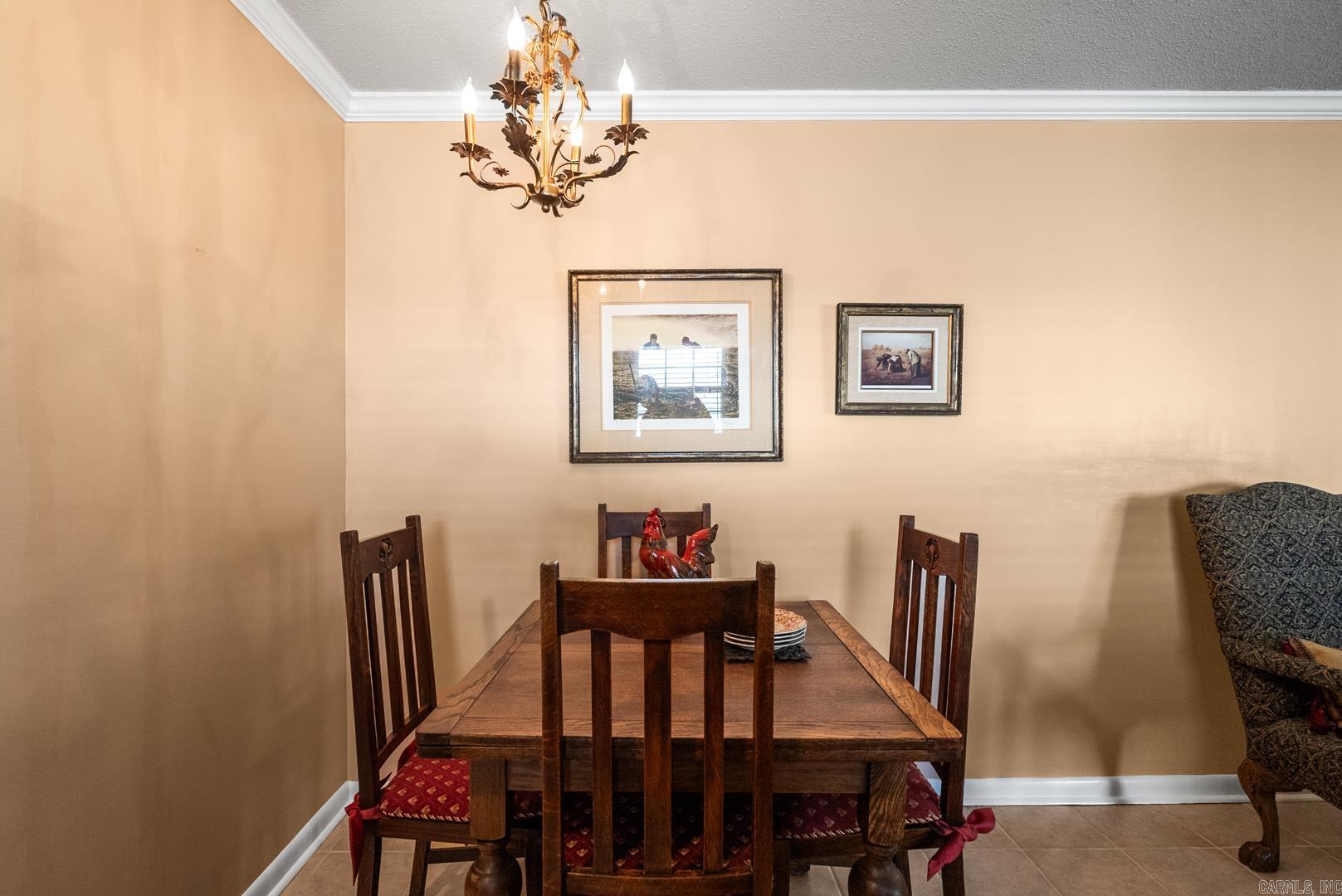 Royal Manor - Residential