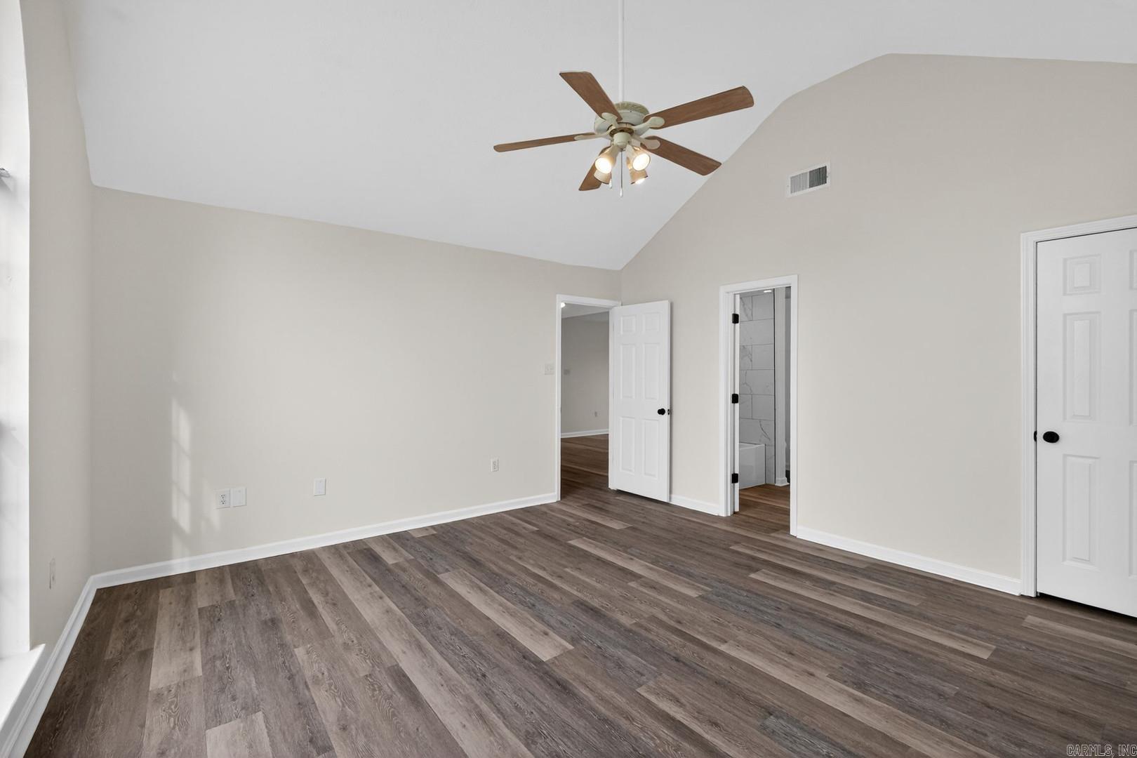 GREEN MEADOWS - Residential