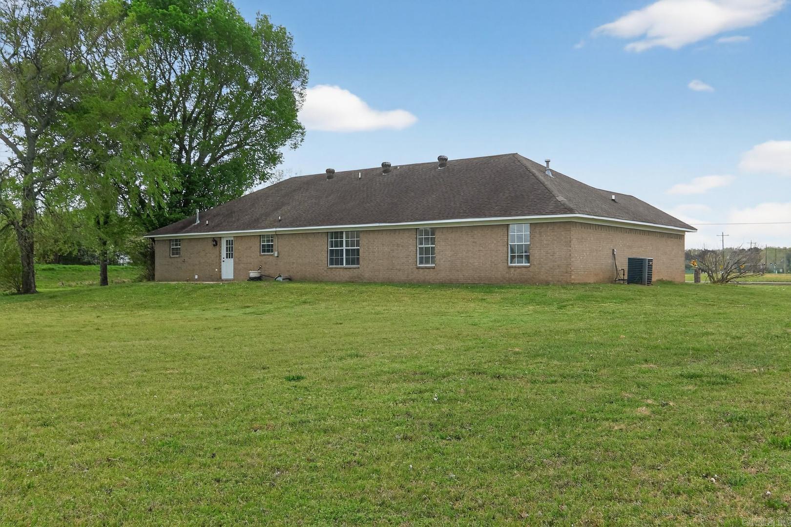 GREEN MEADOWS - Residential