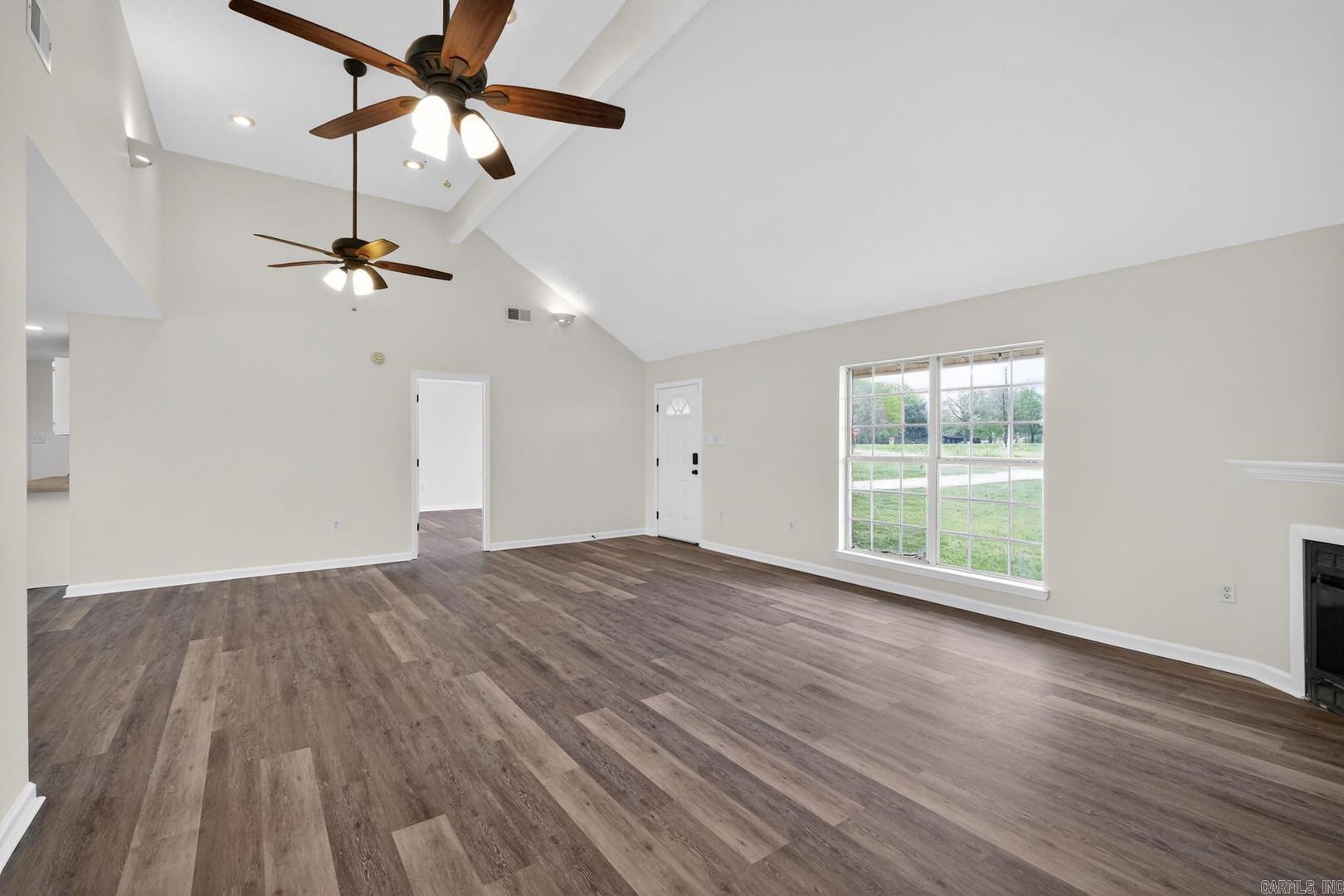 GREEN MEADOWS - Residential