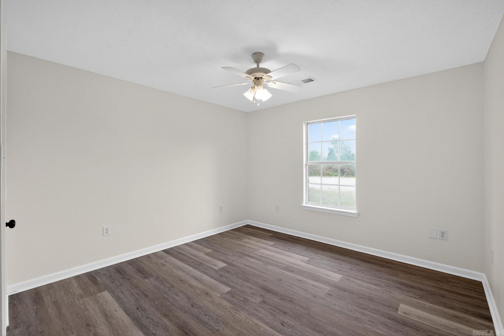 GREEN MEADOWS - Residential