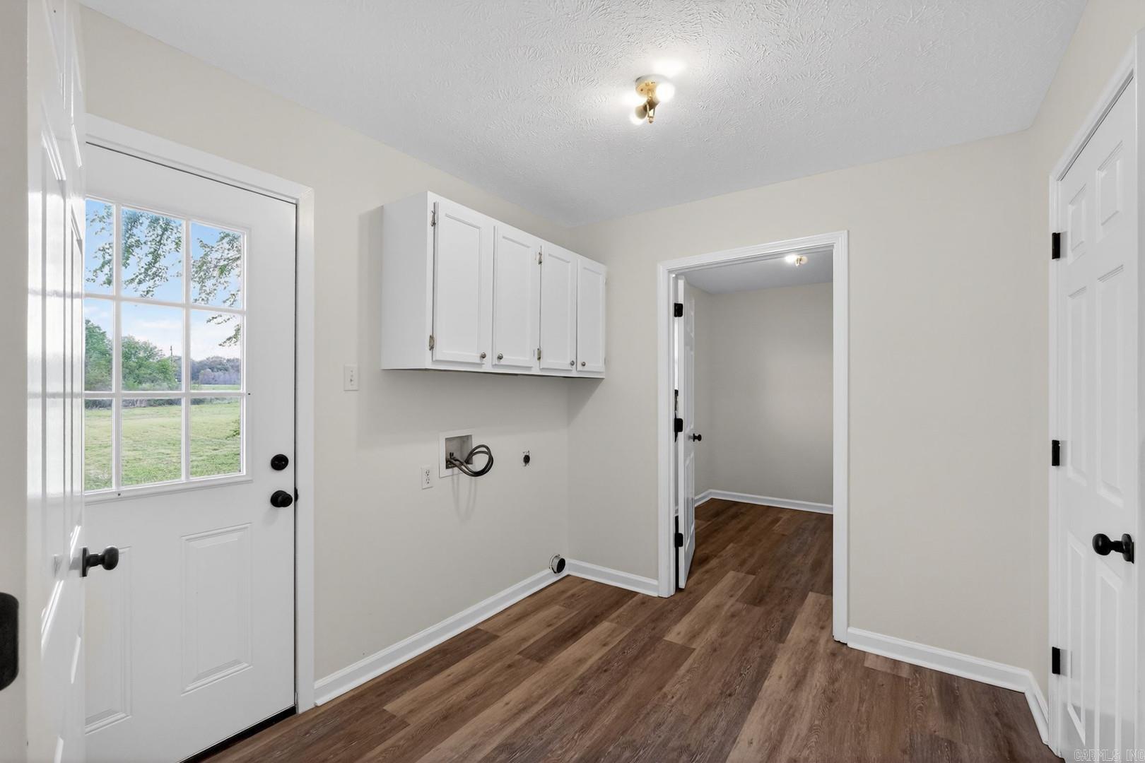 GREEN MEADOWS - Residential